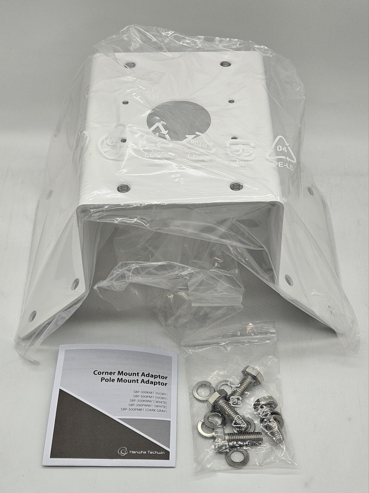 NEW Hanwha Corner Mount Security Base (White) SBP-300KMW12