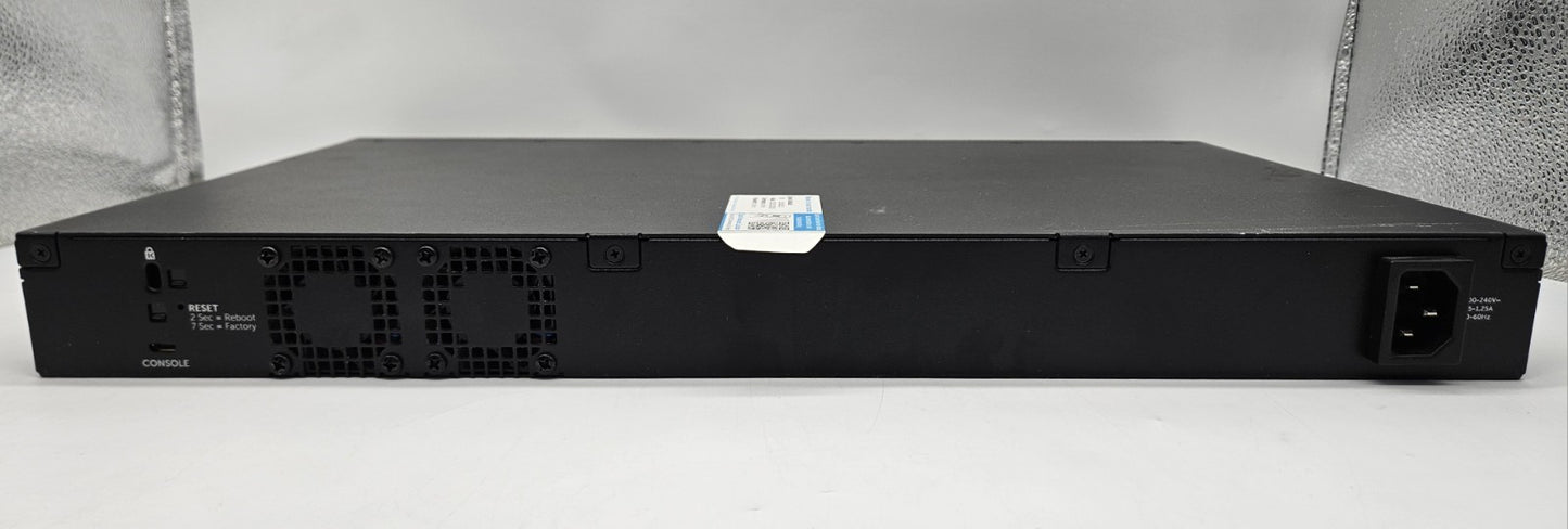 Dell 48-Port Gigabit Ethernet & 4-Port 10GB SFP+ Network Switch X10522