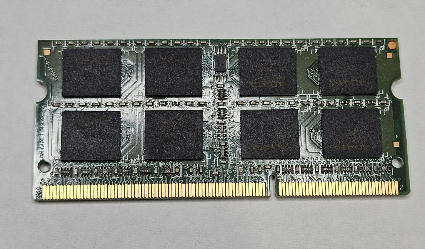 Adata 8GB PC3-12800 DDR3-1600MHz SoDimm Laptop Memory RAM AM1L16BC8R2-B1QS1