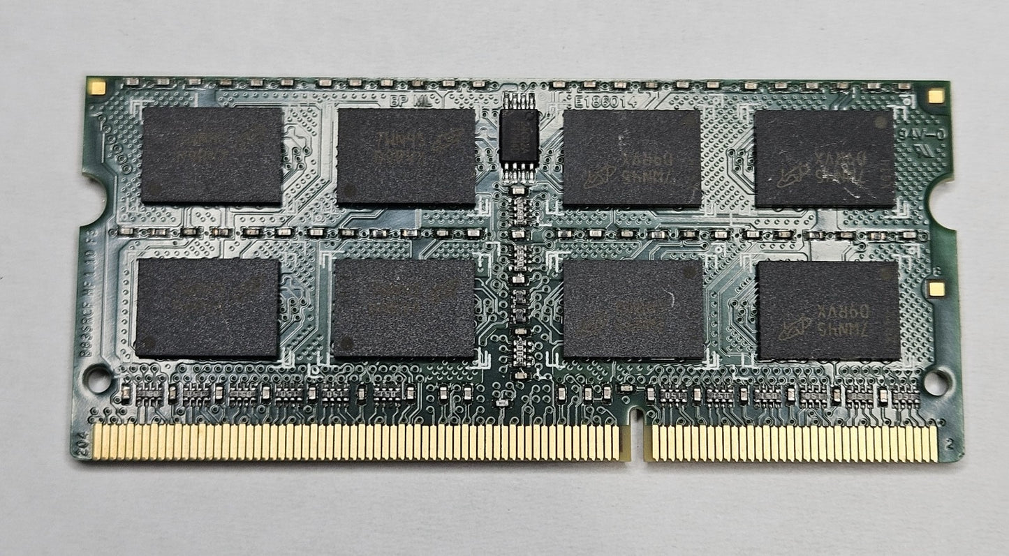 LOT OF 2 Crucial 8GB PC3-14900 DDR3-1866MHz SoDimm Laptop RAM CT102464BF186D2