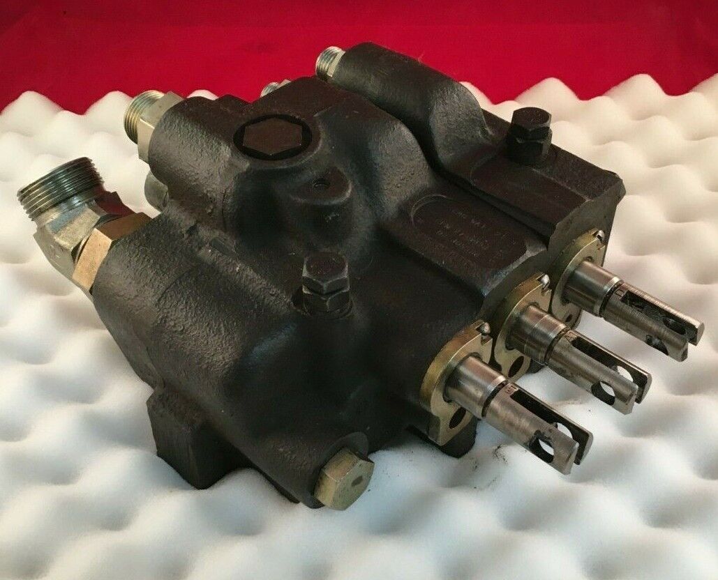 Clark Hydraulic Control Valve TM15 TM17 TM20 2799928