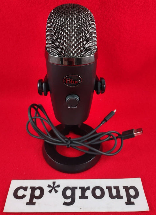 Blue Premium Multi-Pattern USB Microphone with Blue VO!CE 888-000302