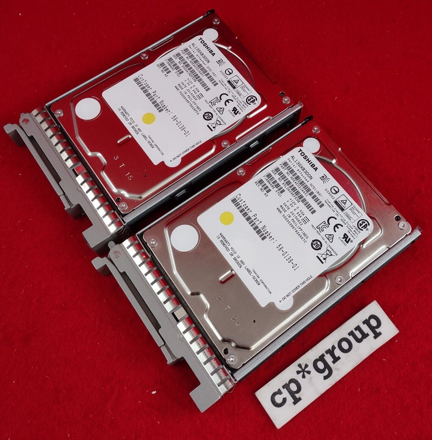 LOT OF 2 Cisco 300GB 15K SAS 64MB 2.5" Hard Drive UCS-HDD300GI2F105