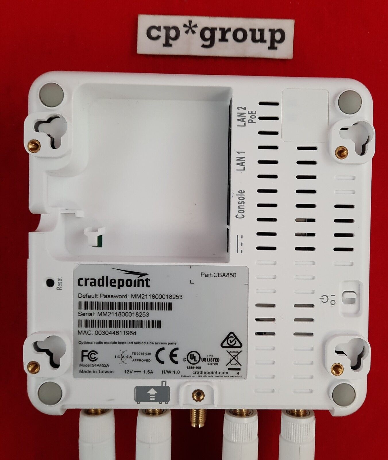 CradlePoint S4A452A 4GLTE Mobile Broadband Router CBA850 w/ MC400-1200M-B NO SIM