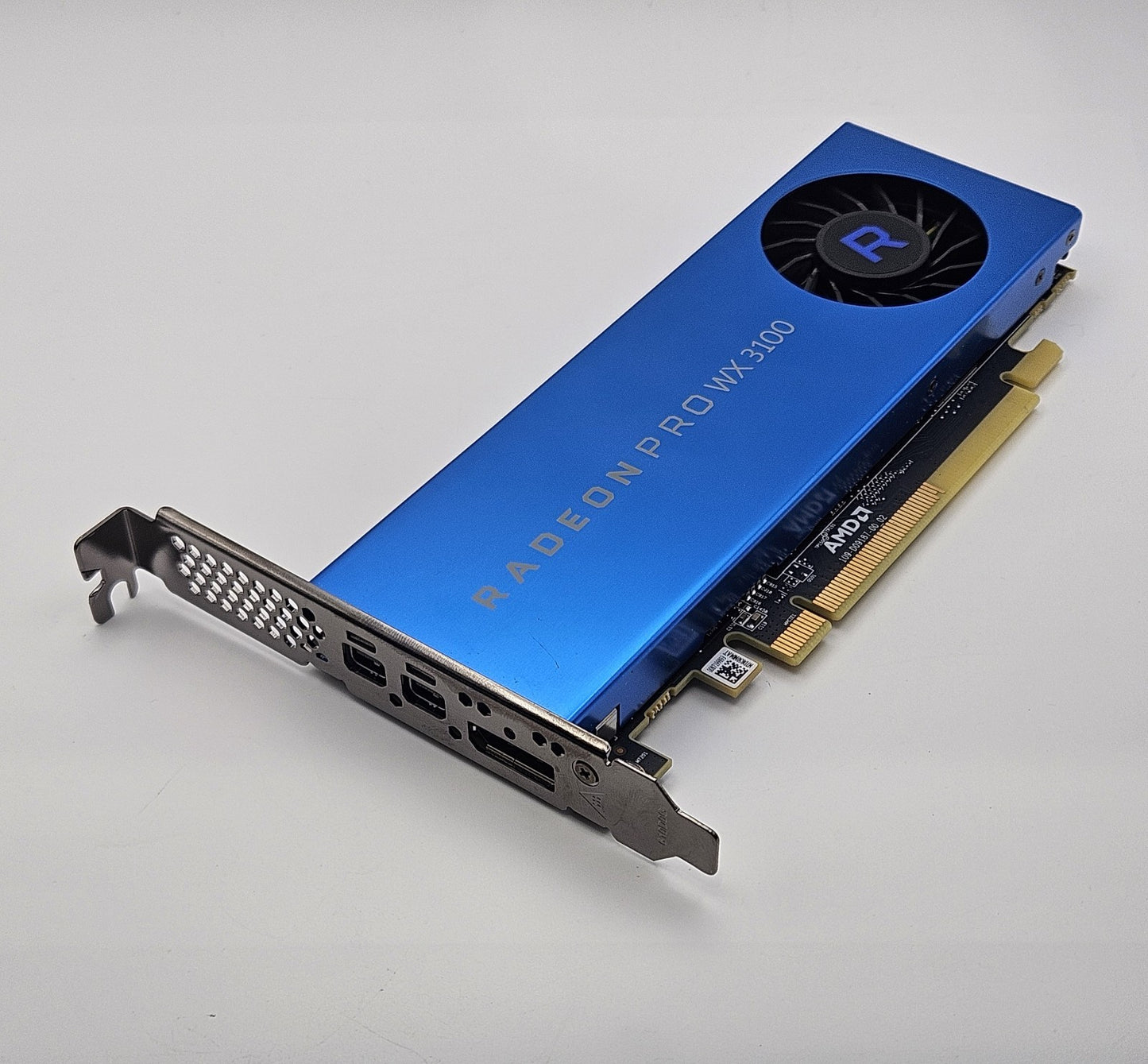 AMD Radeon Pro WX3100 4GB GDDR5 PCI-E 3.0 x8 Video Graphics Card (High Profile)0