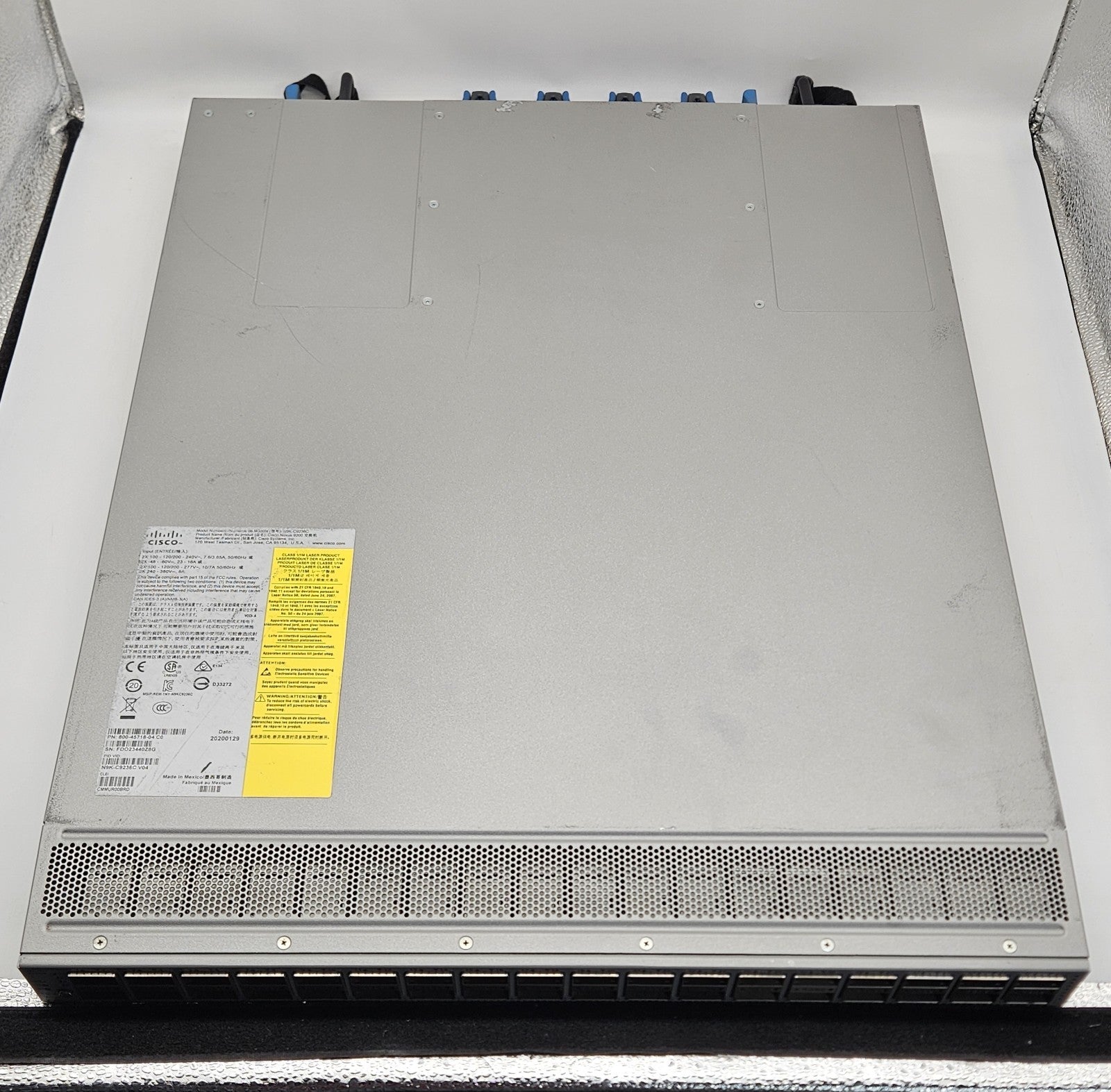 Cisco Nexus 9266C 36-Port 100GB QSFP28 Network Switch w/2x PSU(Blue) N9K-C9236C2