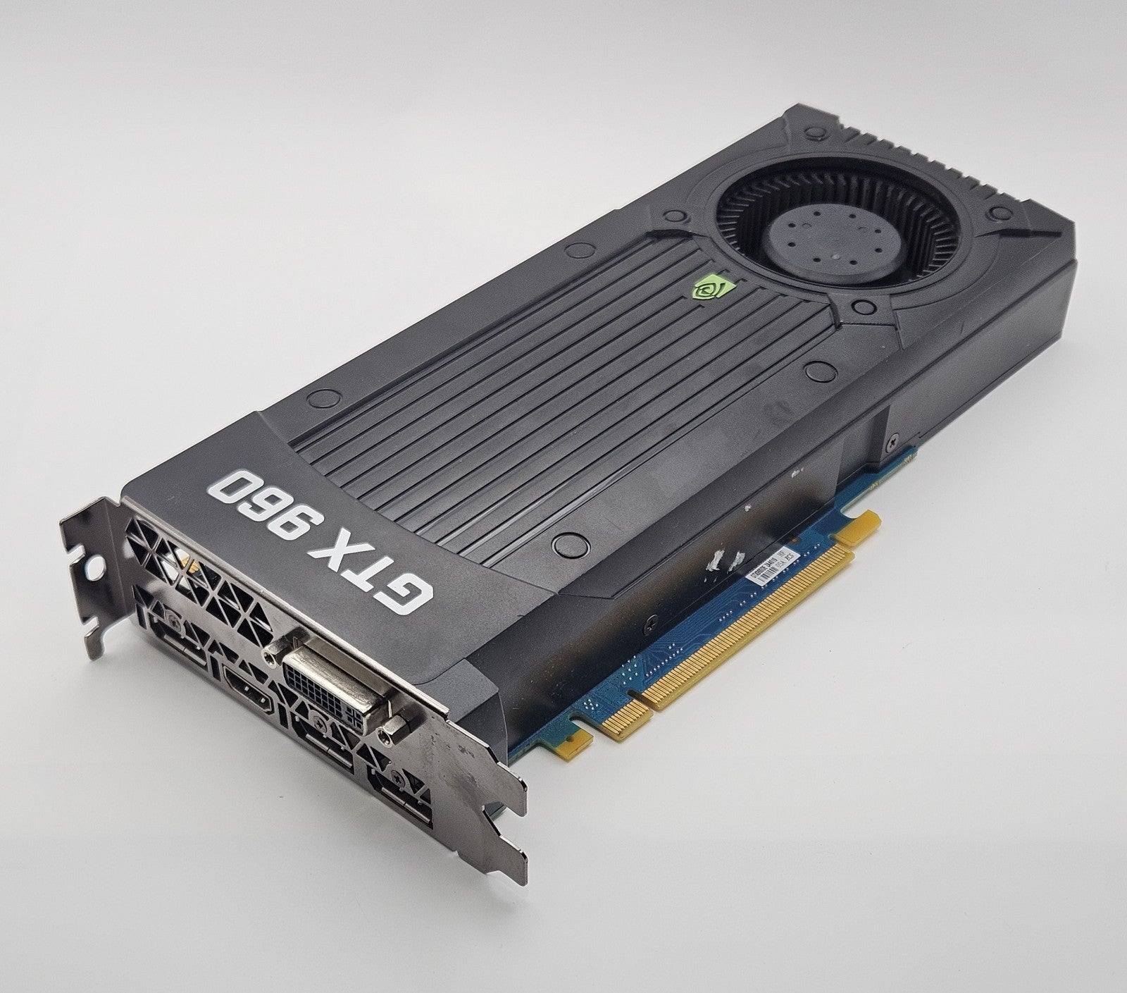 Nvidia GeForce GTX 960 2GB GDDR5 PCI-E 3.0 x16 Video Graphics Card 0