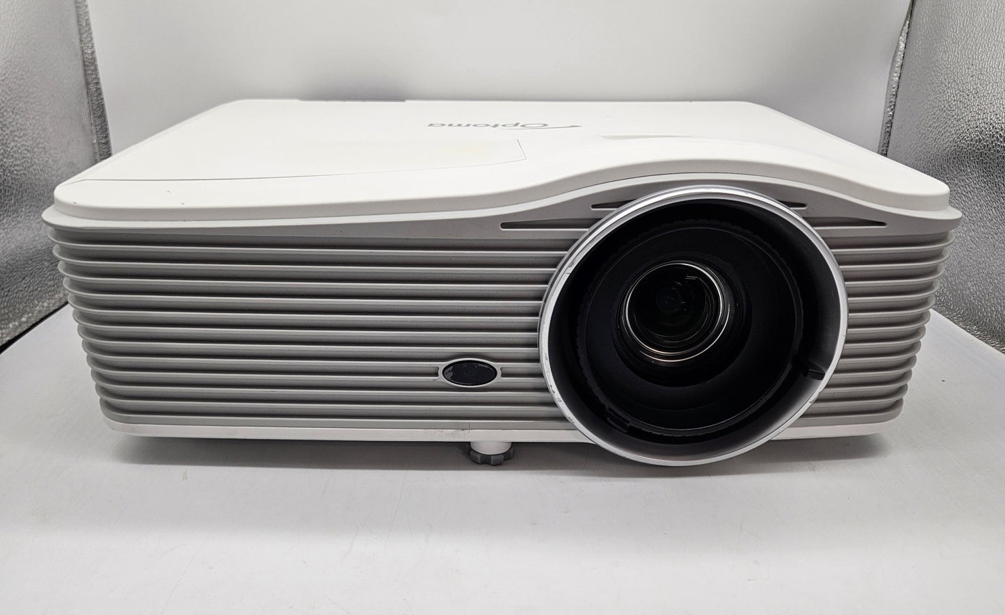 Optoma 5500 Lumems 1080p DLP Full 3D Projector 2180 Hours (Clean Image) EH515T1