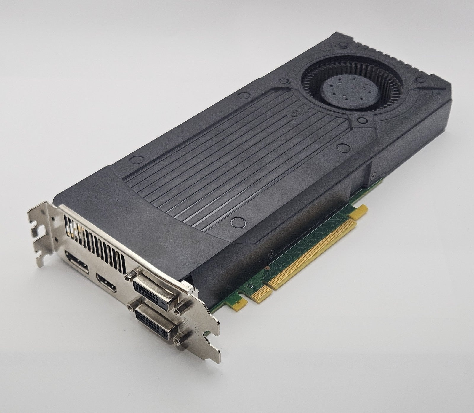Nvidia Geforce GTX 760 2GB GDDR5 PCI-E 3.0 x16 Video Graphics Card GTX760DE0