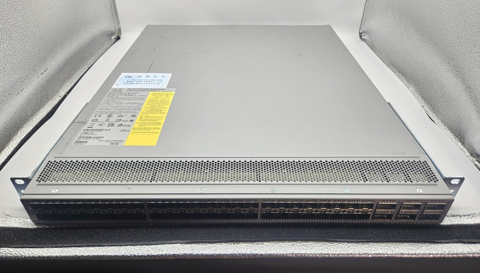 Cisco Nexus 48-Port 10/25GB SFP+ & 6-QSFP+ Network Switch (Blue) N9K-C93180YC-FX0