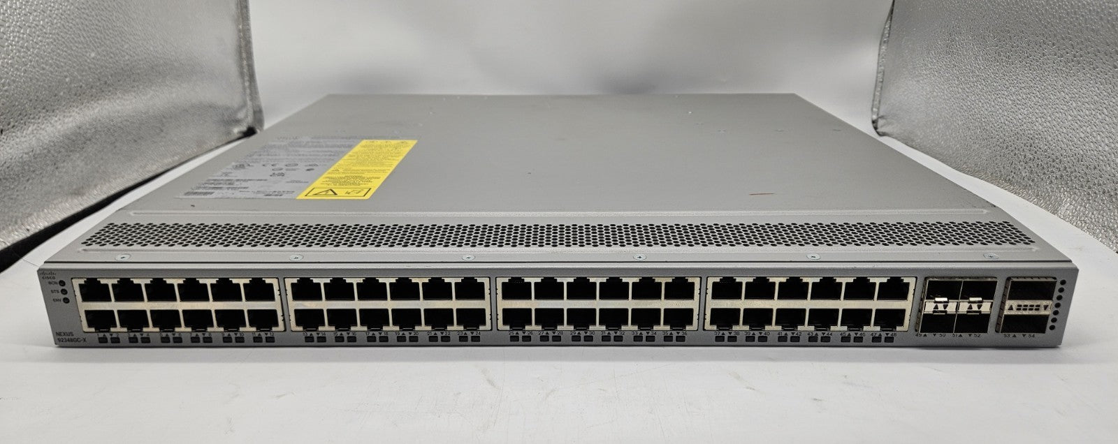 Cisco Nexus 9200 48-Port GbE & 4-Port SFP28 & 2-Port QSFP Switch N9K-C92348GC-X1