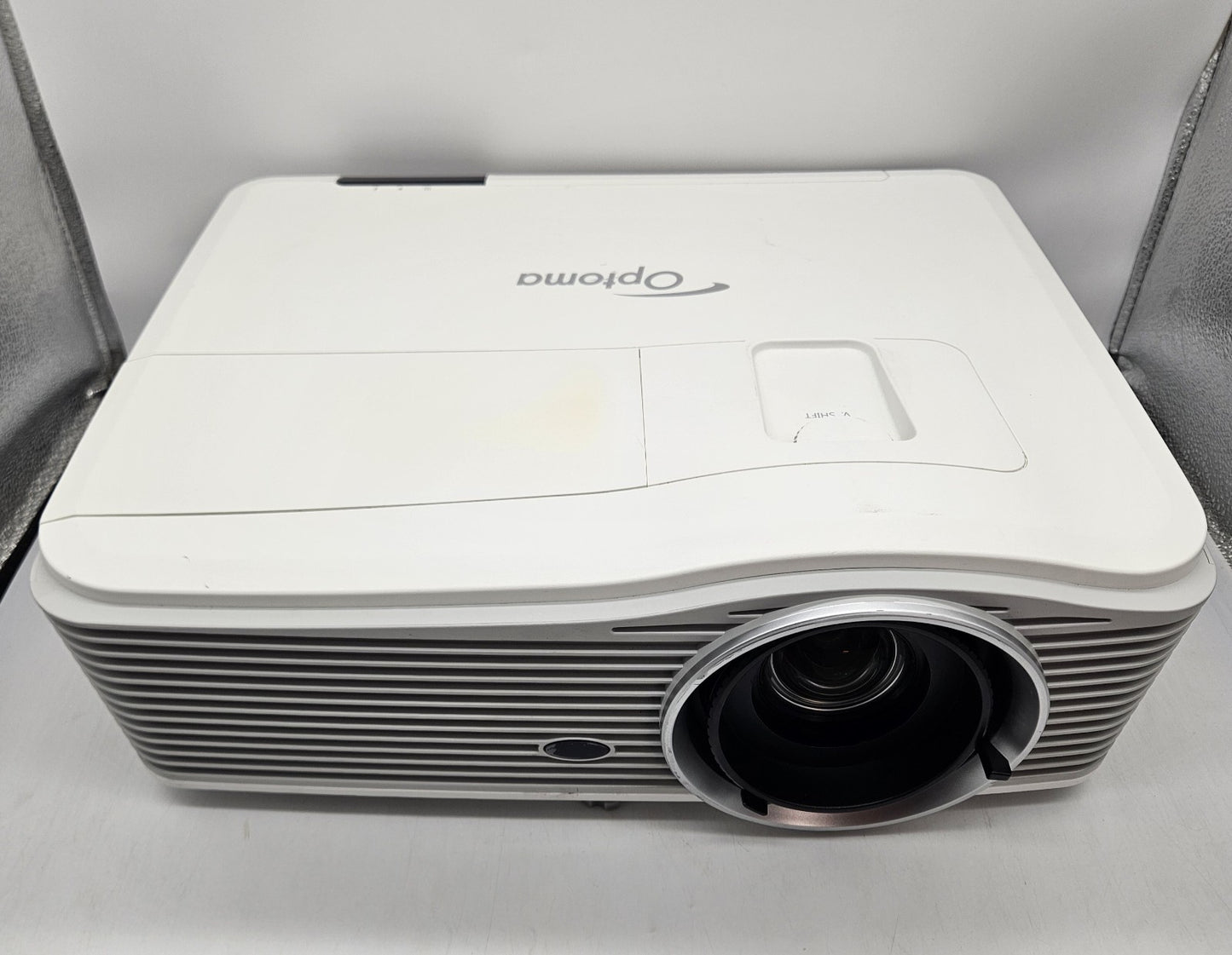 Optoma 5500 Lumems 1080p DLP Full 3D Projector 2180 Hours (Clean Image) EH515T0