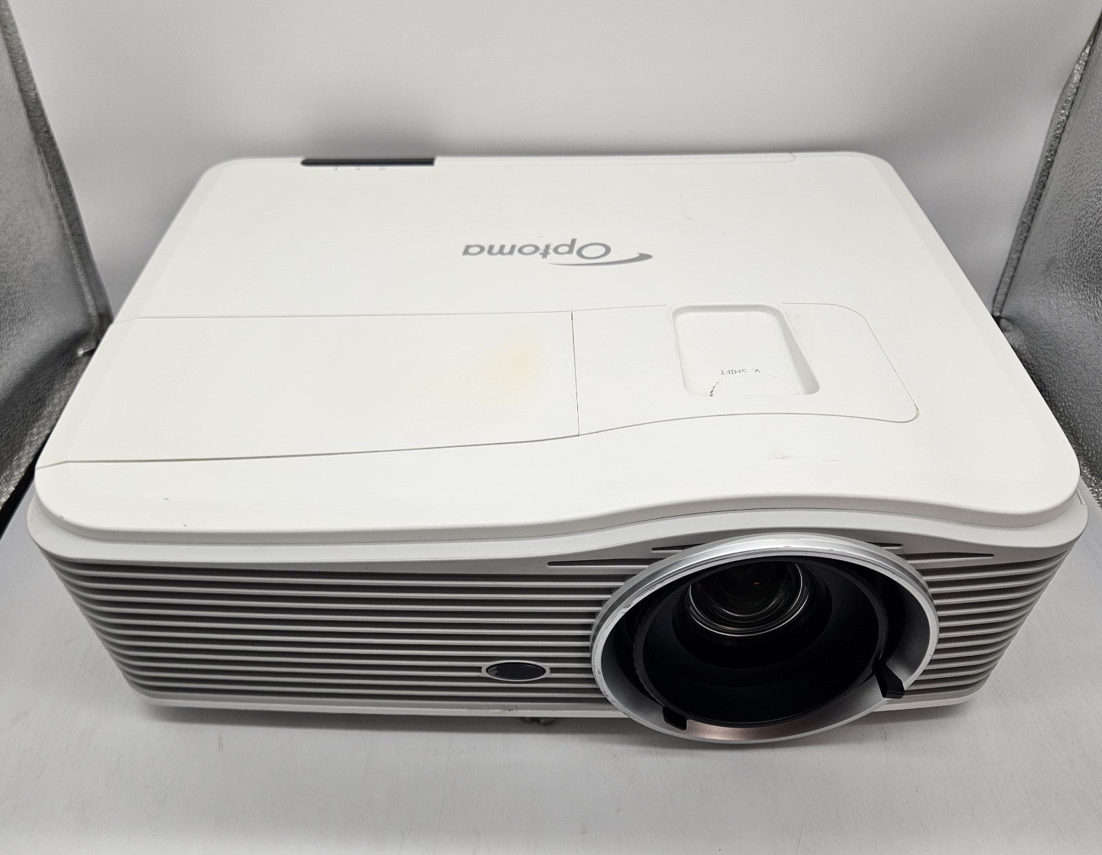Optoma 5500 Lumems 1080p DLP Full 3D Projector 2180 Hours (Clean Image) EH515T0