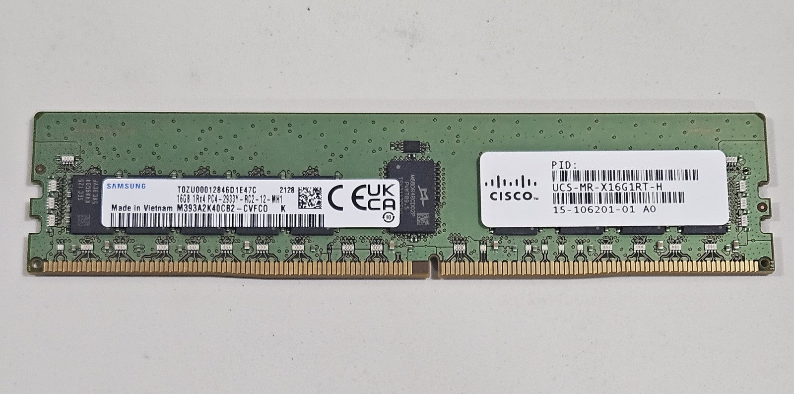 LOT OF 2 16GB 1Rx4 PC4-23400 DDR4-2933MHz ECC REG Server RAM M393A2K40CB2-CVF1