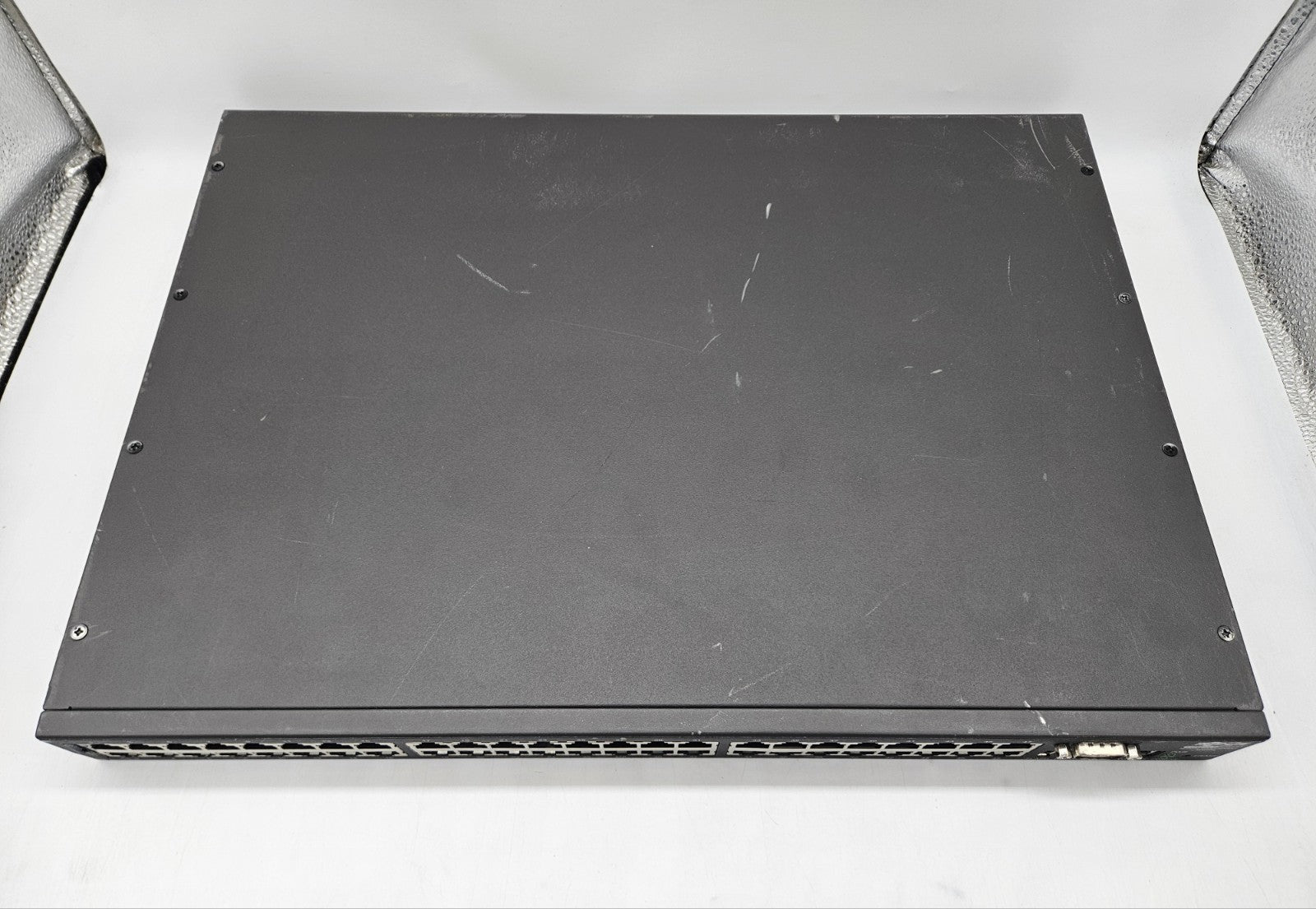 Tripp Lite 48-Port Serial Console Server Management Switch B096-0482