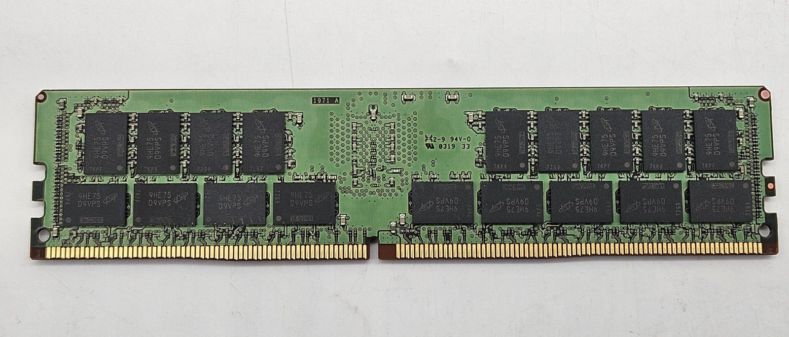 Micron 32GB PC4-21300 DDR4-2666MHz REG ECC Server RAM MTA36ASF4G72PZ-2G6E11