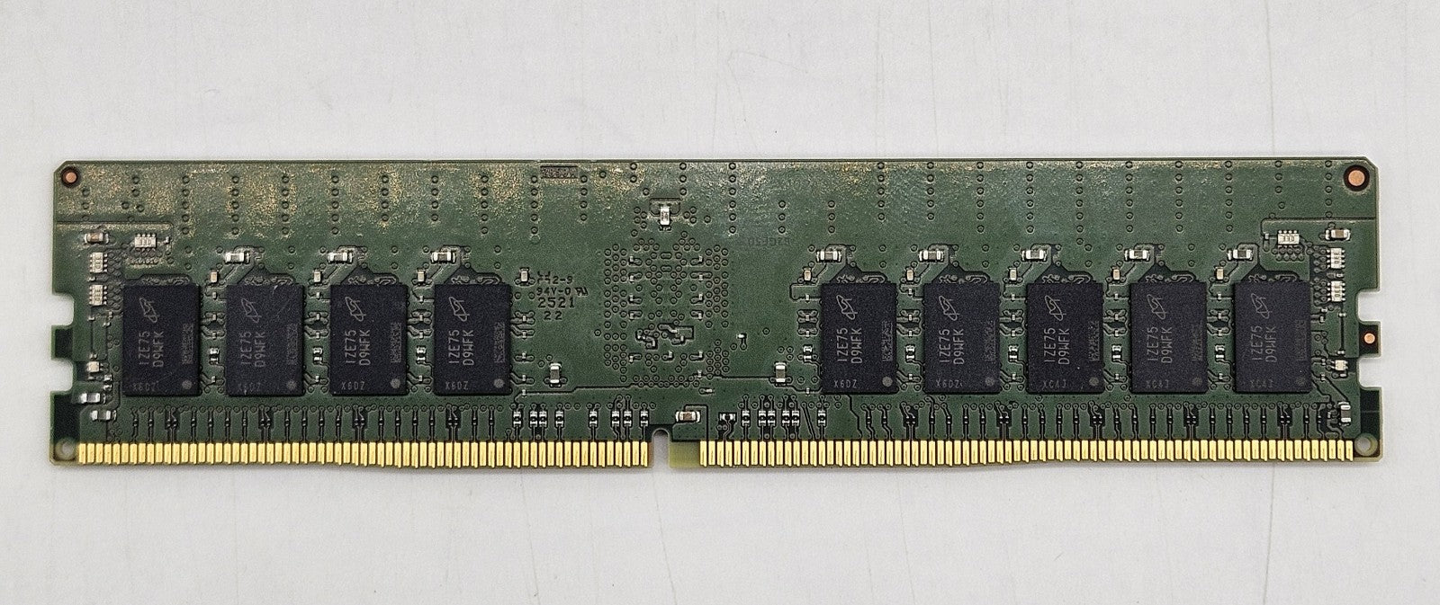 Micron 16GB PC4-25600 DDR4-3200 REG ECC Server Memory RAM MTA18ASF2G72PZ-3G2E21