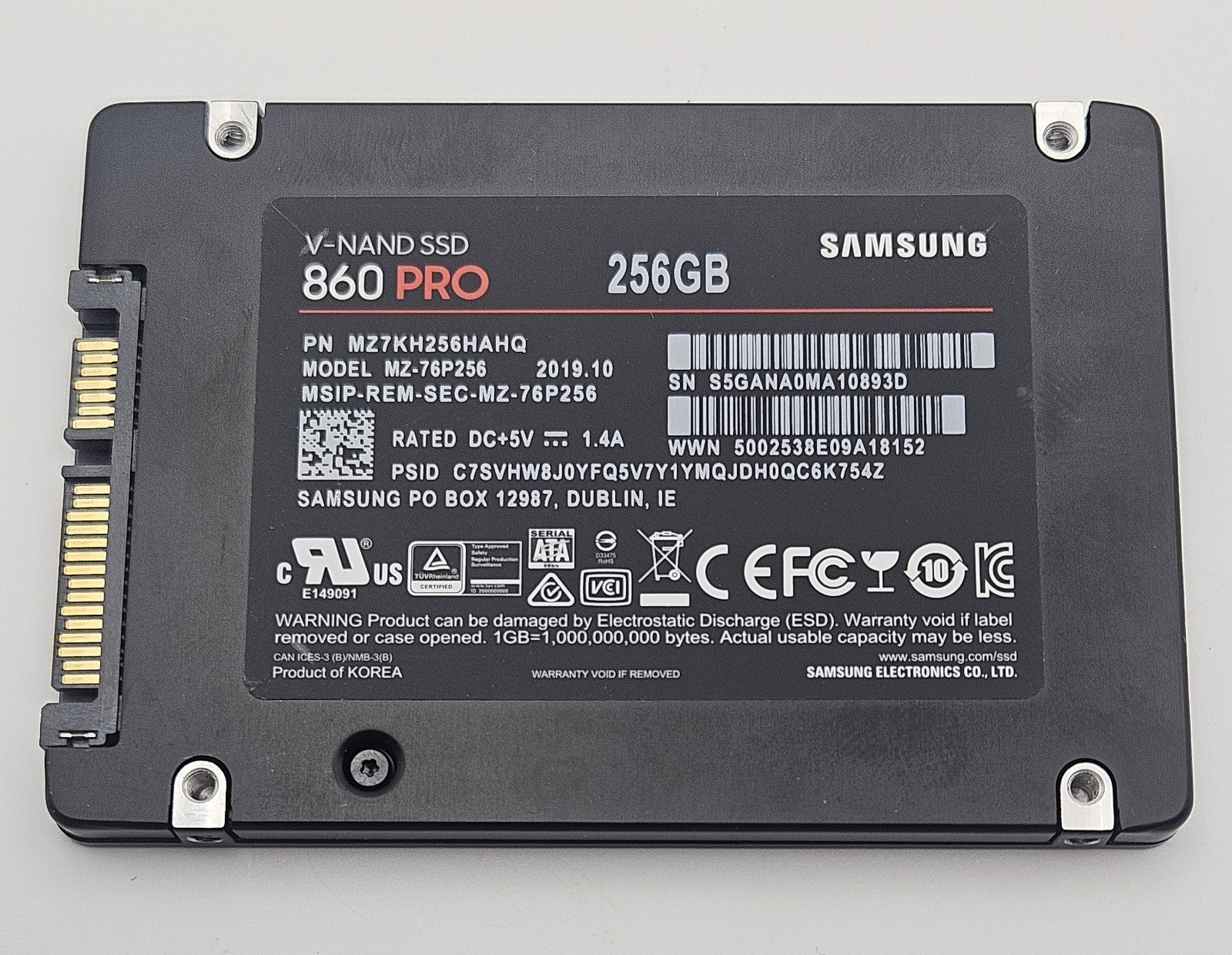 Samsung MZ-76P256 860 PRO 256GB MLC SATA 6Gbps (AES-256 / TCG Opal 2.0) 2.5" SSD1