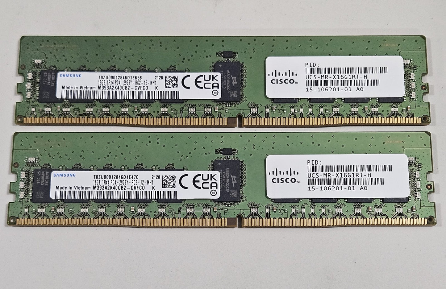 LOT OF 2 16GB 1Rx4 PC4-23400 DDR4-2933MHz ECC REG Server RAM M393A2K40CB2-CVF0