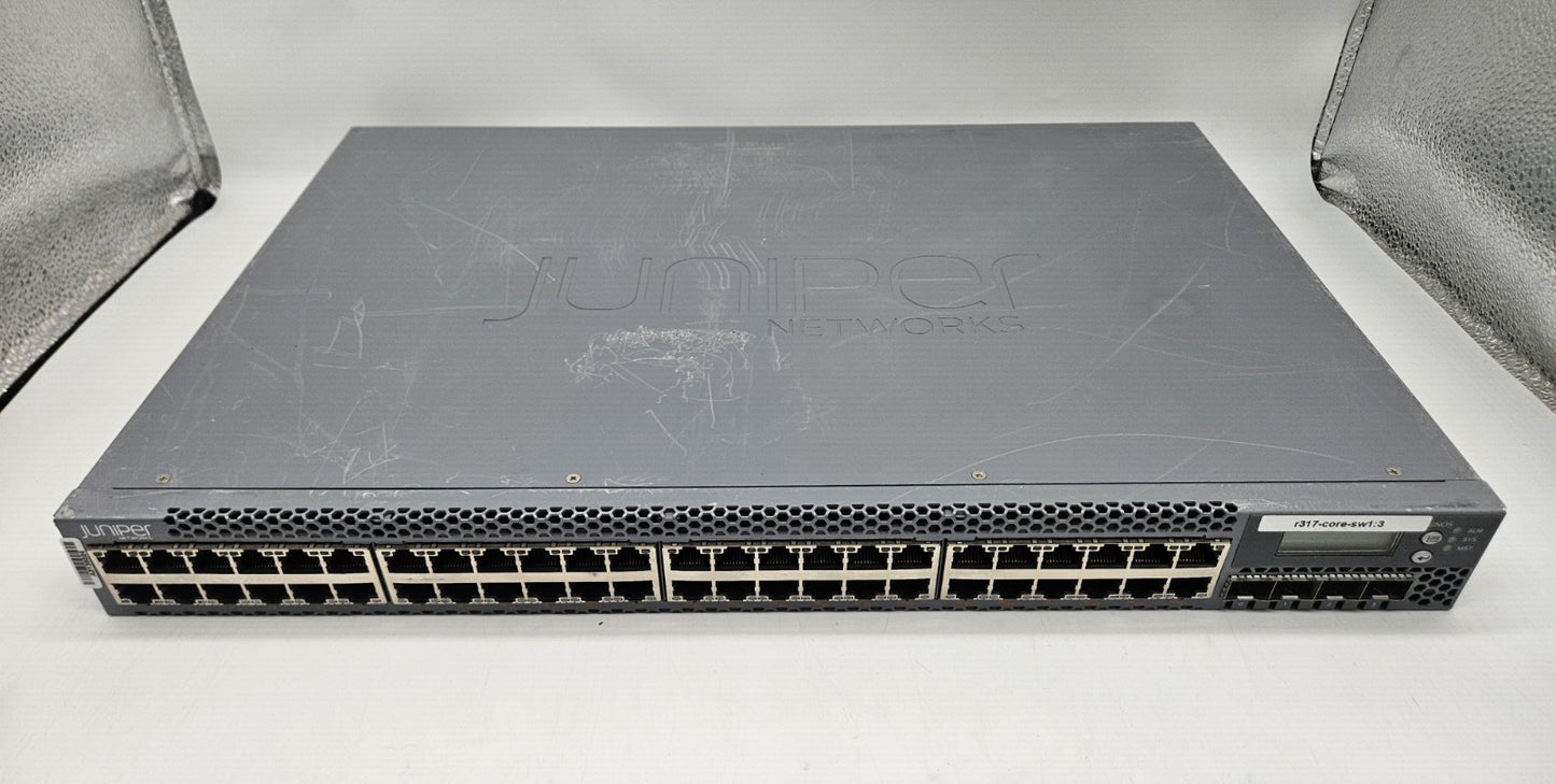 Juniper 48-Port GbE PoE+ & 4-Port 10GB SFP+ Network Switch EX3300-48P0