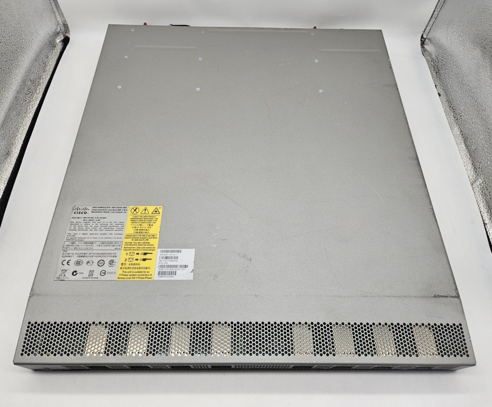 Cisco 16-Port 40Gb QSFP Network Switch w/ 2x Power Supplies(RED) N3K-C3016Q-40GE2