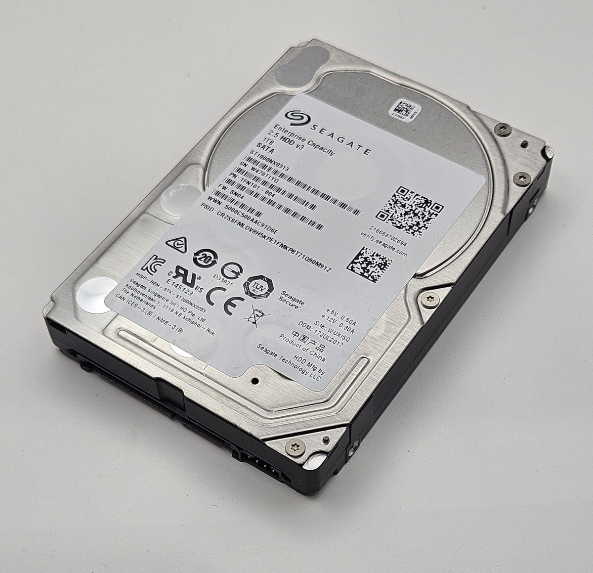 Seagate 1TB 7200RPM SATA 6Gbps 128MB Cache (512e) 2.5" Hard Drive ST1000NX03130