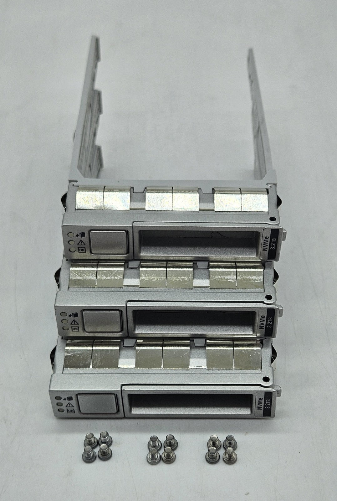 LOT OF 12 Sun Hard Drive Tray Caddy 2.5" HDD/SSD w/ Screws1
