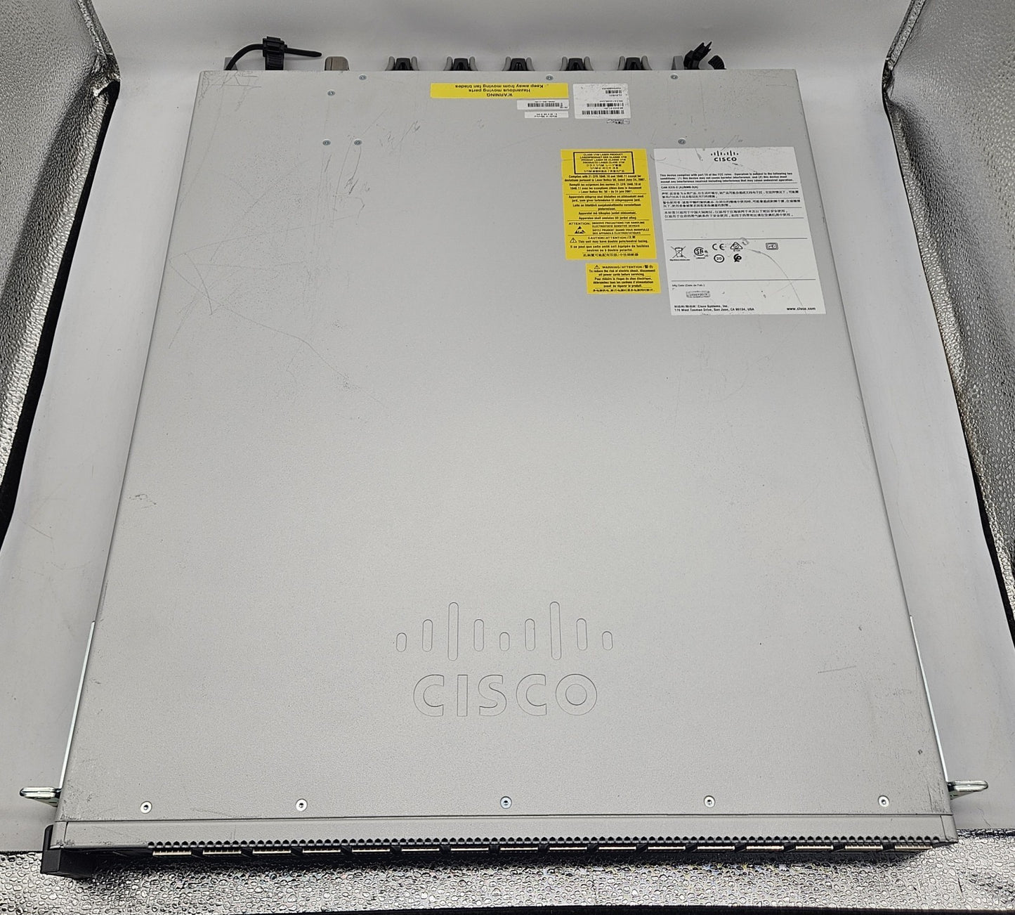 Cisco Catalyst 9500 32-Port 100Gb QSFP Network Switch w/ 2x PS C9500-32C-A READ*3
