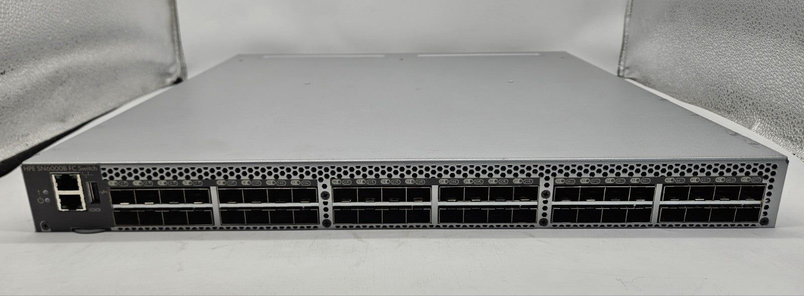 HP SN6000B 48-Port (24-Active) 16GB SFP+ Network Switch w/ 2x PSU & 5x Lic1