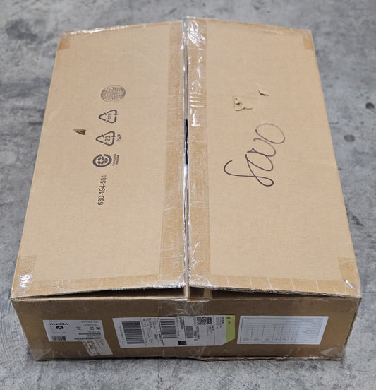 NEW Vertiv Avocent 19" Local Rack Access 1U LCD Rack Mount Console LRA185KMM0