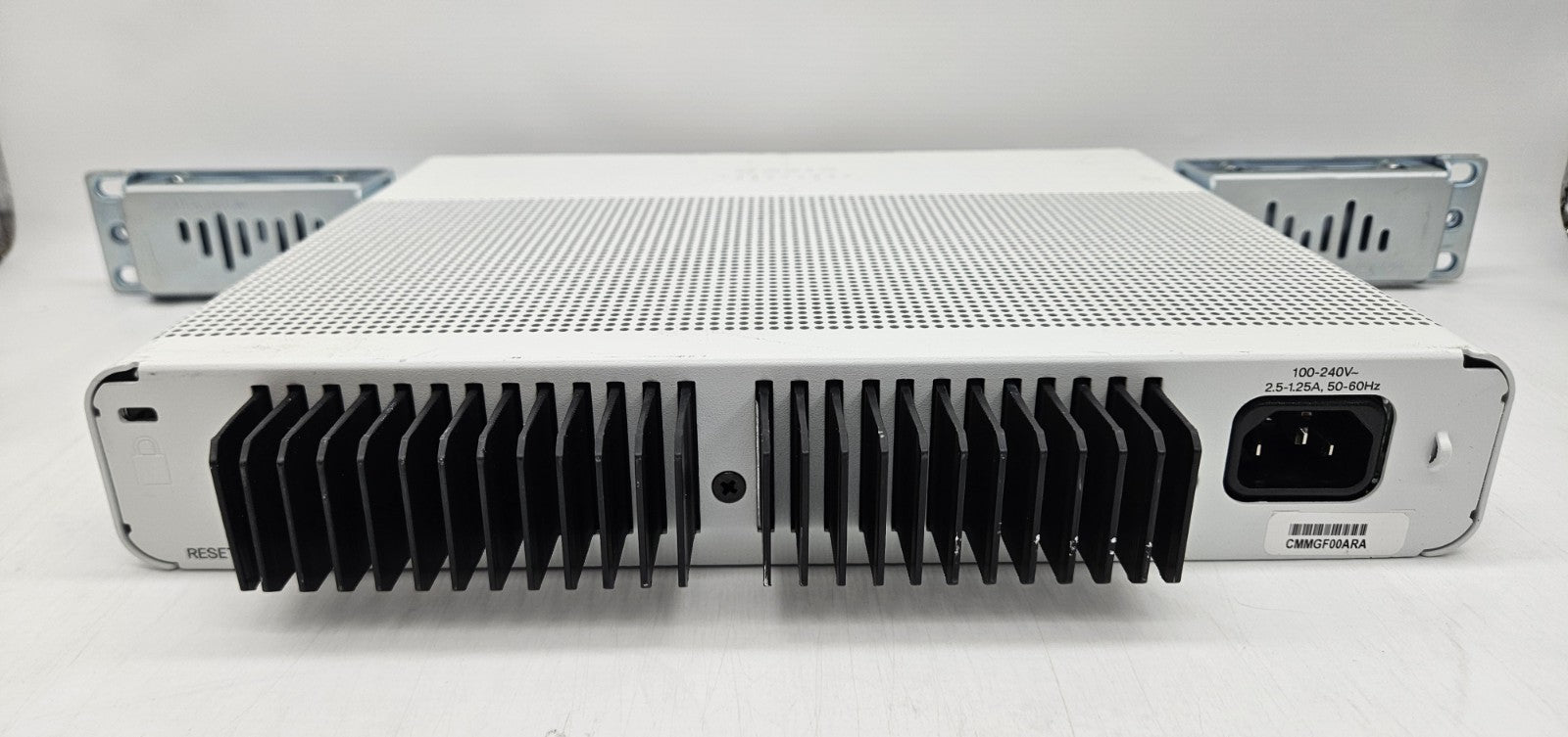 Cisco Catalyst 12-Port 10/100 PoE & 2-Port SFP Network Switch WS-C3560C-12PC-S3