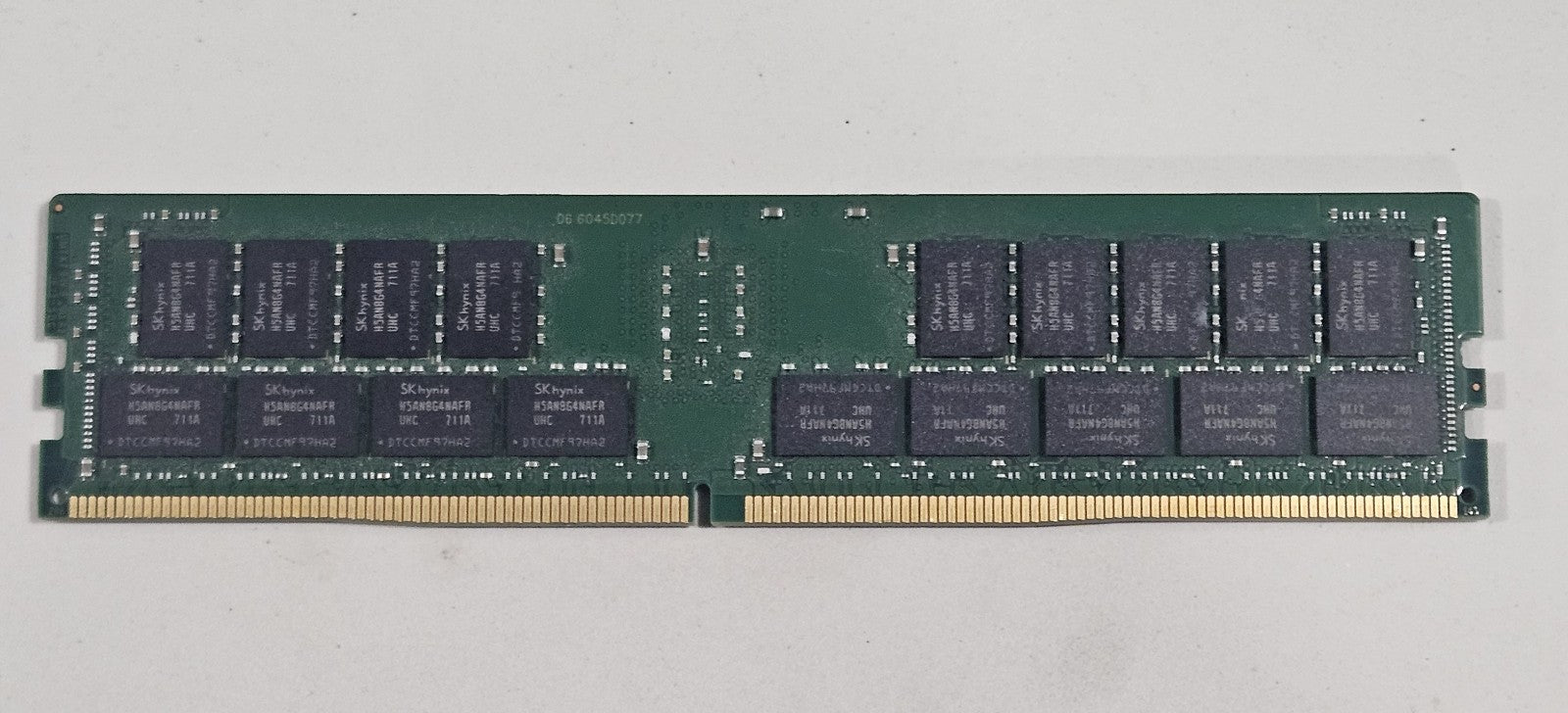 HP 32GB 2Rx4 PC4-19200 DDR4-2400T ECC REG 288-Pin Server Memory RAM 809083-0911