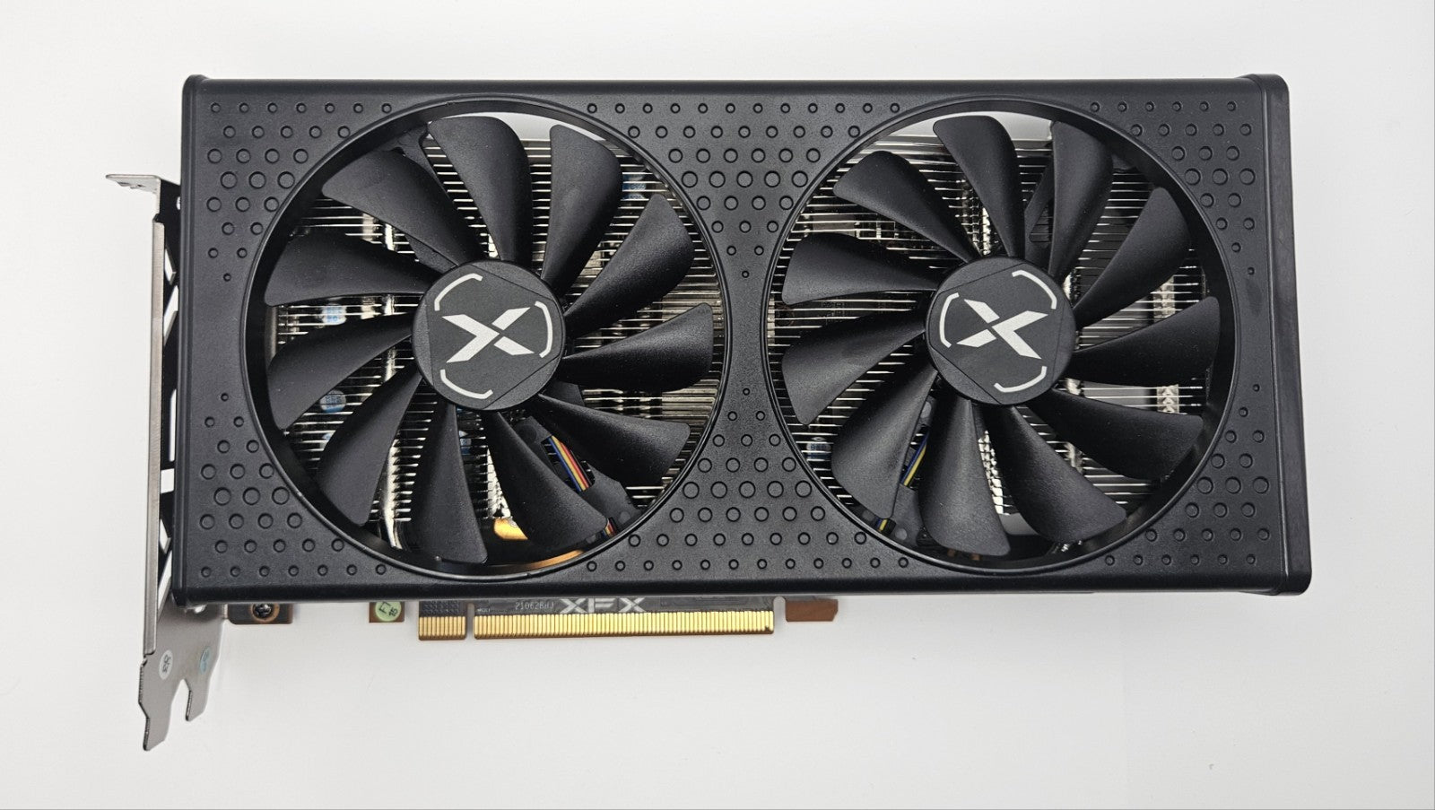 XFX Speedster SWFT 210 RX 6600 8GB GDDR6 PCI-E 4.0 x8 Video Graphics Card2