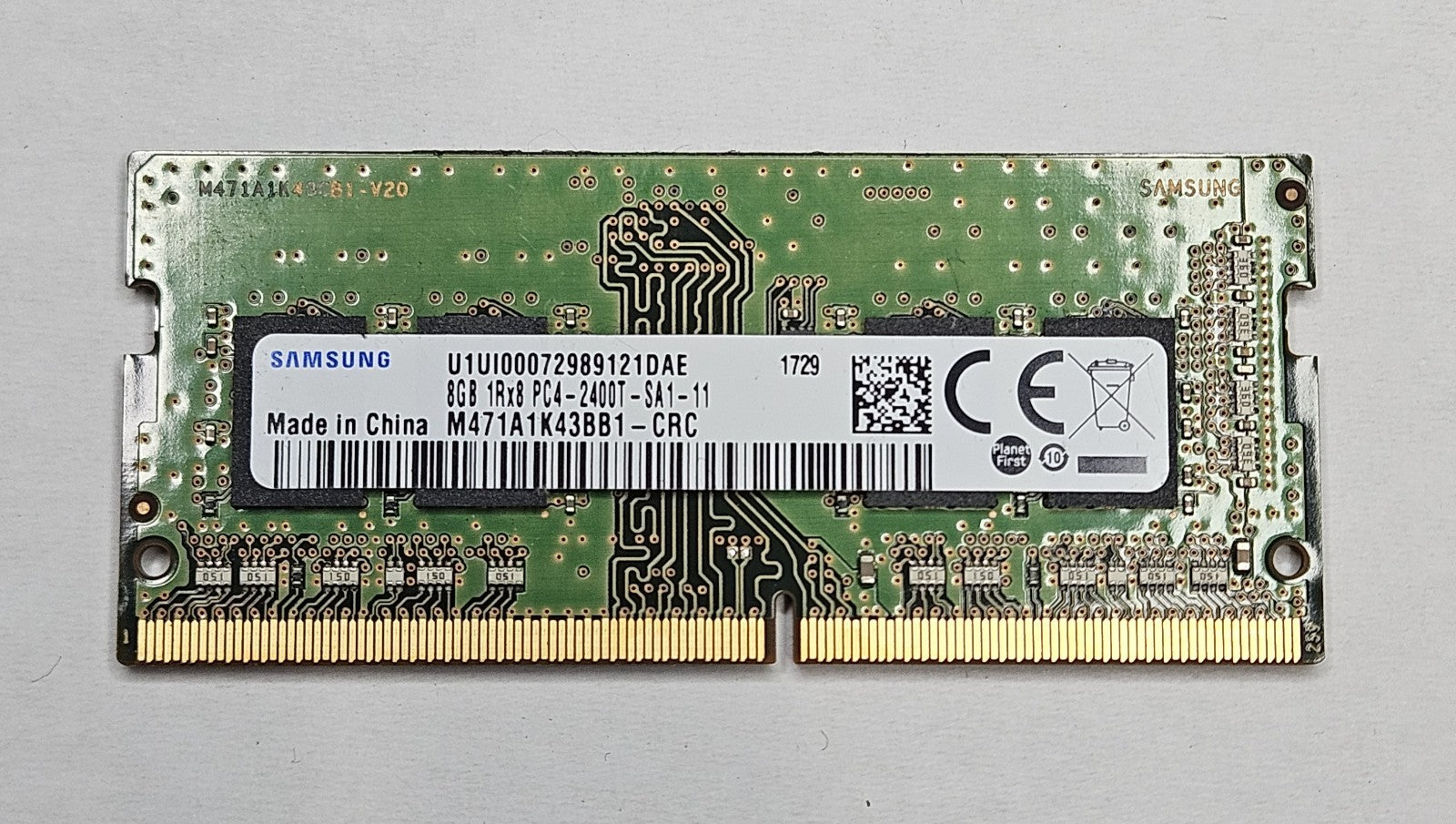 Samsung 8GB PC4-19200 DDR4-2400MHz SoDimm Laptop RAM M471A1K43BB1-CRC0