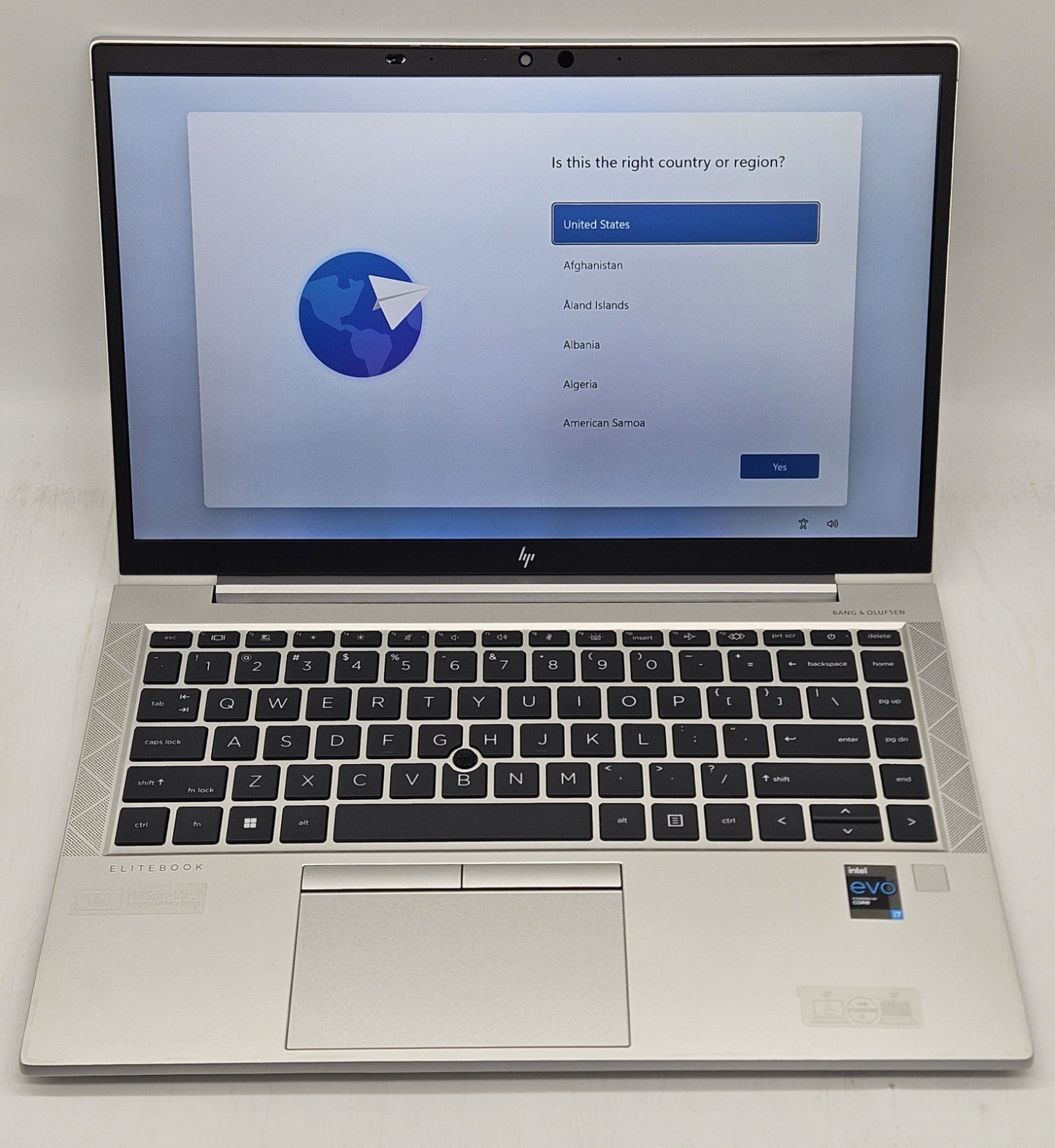 HP Elitebook 840 G8 Core i7-1165G7 2.80GHz 16GB RAM 512GB NVMe SSD Windows 11P0