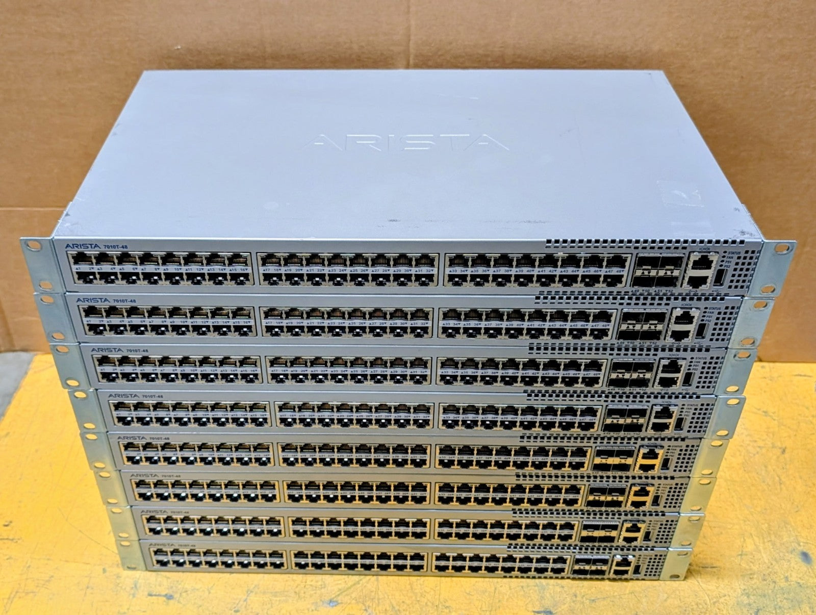 LOT OF 8 Arista 7010T-48 48-Port GbE & 4-Port SFP+ Network Switch DCS-7010T-482