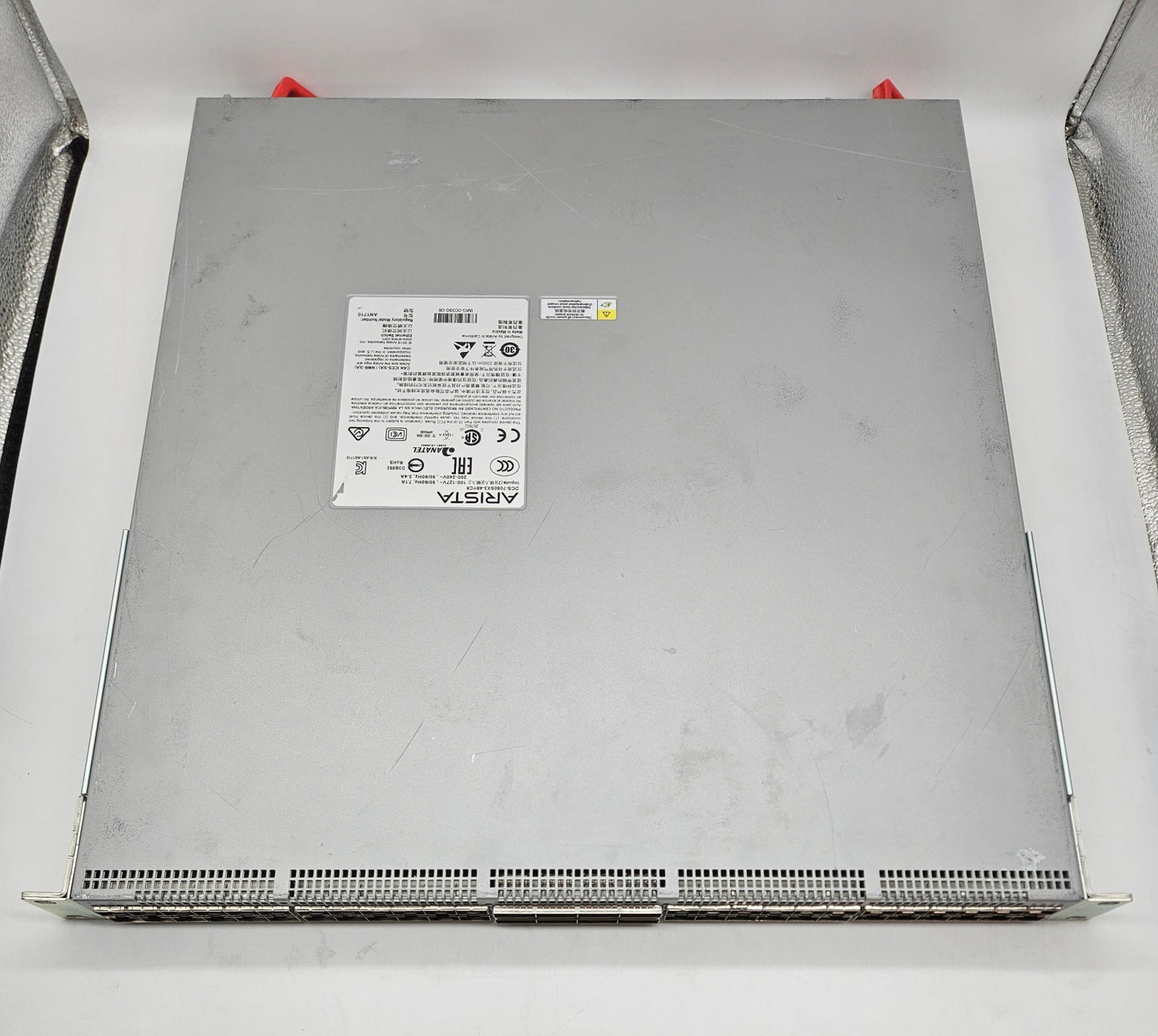 Arista 48-Port 25Gb SFP & 8-Port 100Gb QSFP Network Switch DCS-7050SX3-48YC82