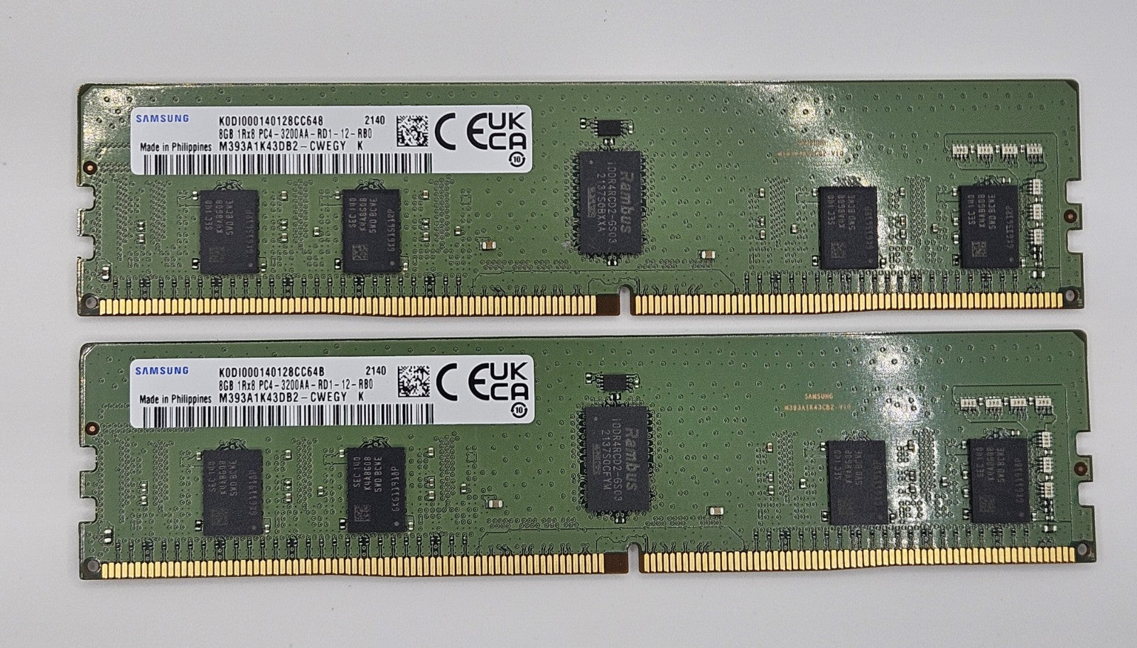 LOT OF 2 Samsung 8GB PC4-25600 DDR4-3200 REG ECC Server RAM M393A1K43DB2-CWE0