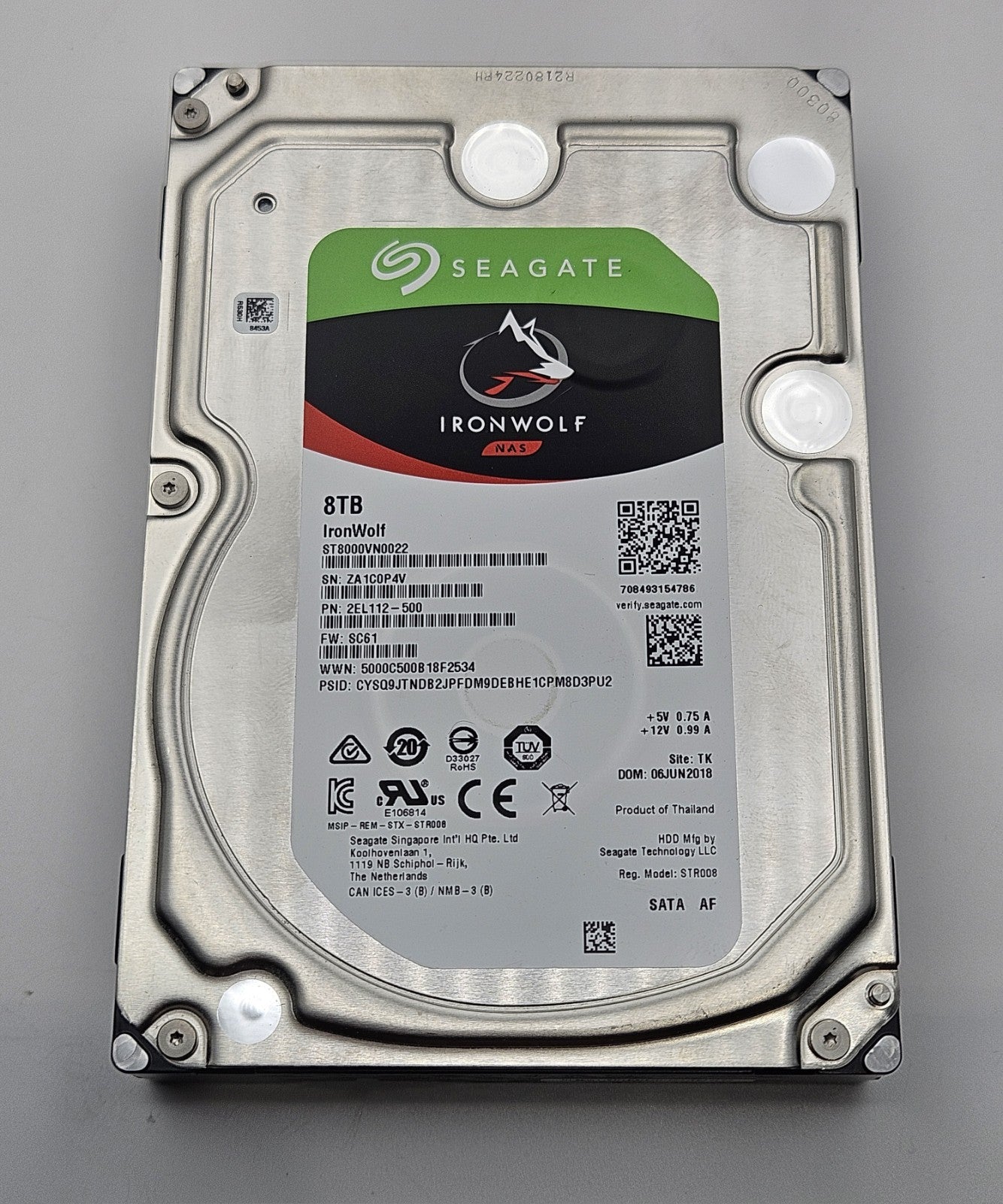 Seagate IronWolf NAS 8TB 7200RPM SATA 6Gbps 256MB 3.5" Hard Drive ST8000VN00221