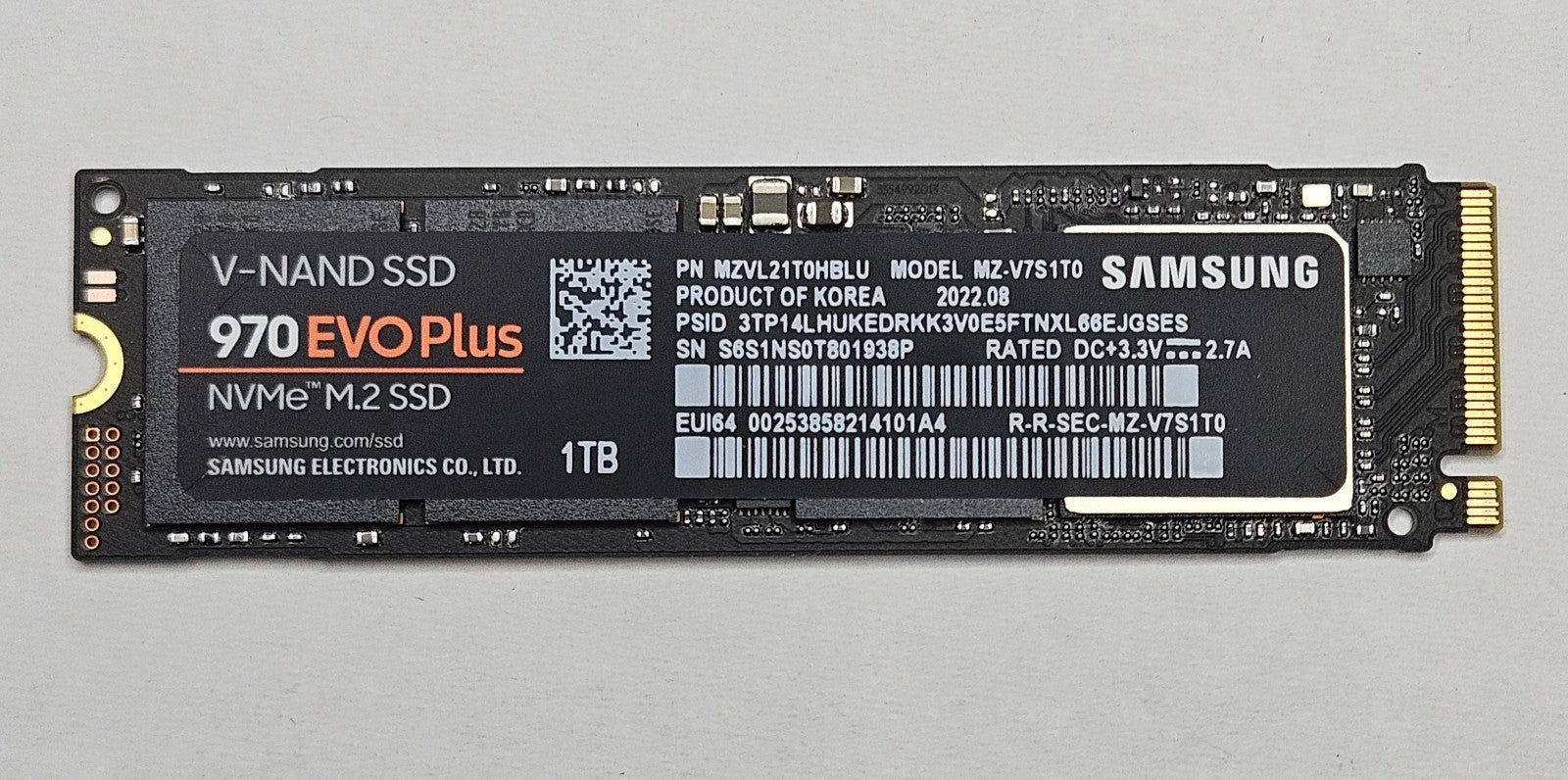Samsung MZ-V7S1T0 970 EVO Plus 1TB TLC PCIe 4 x4 NVMe M.2 2280 SSD MZVL21T0HBLU0
