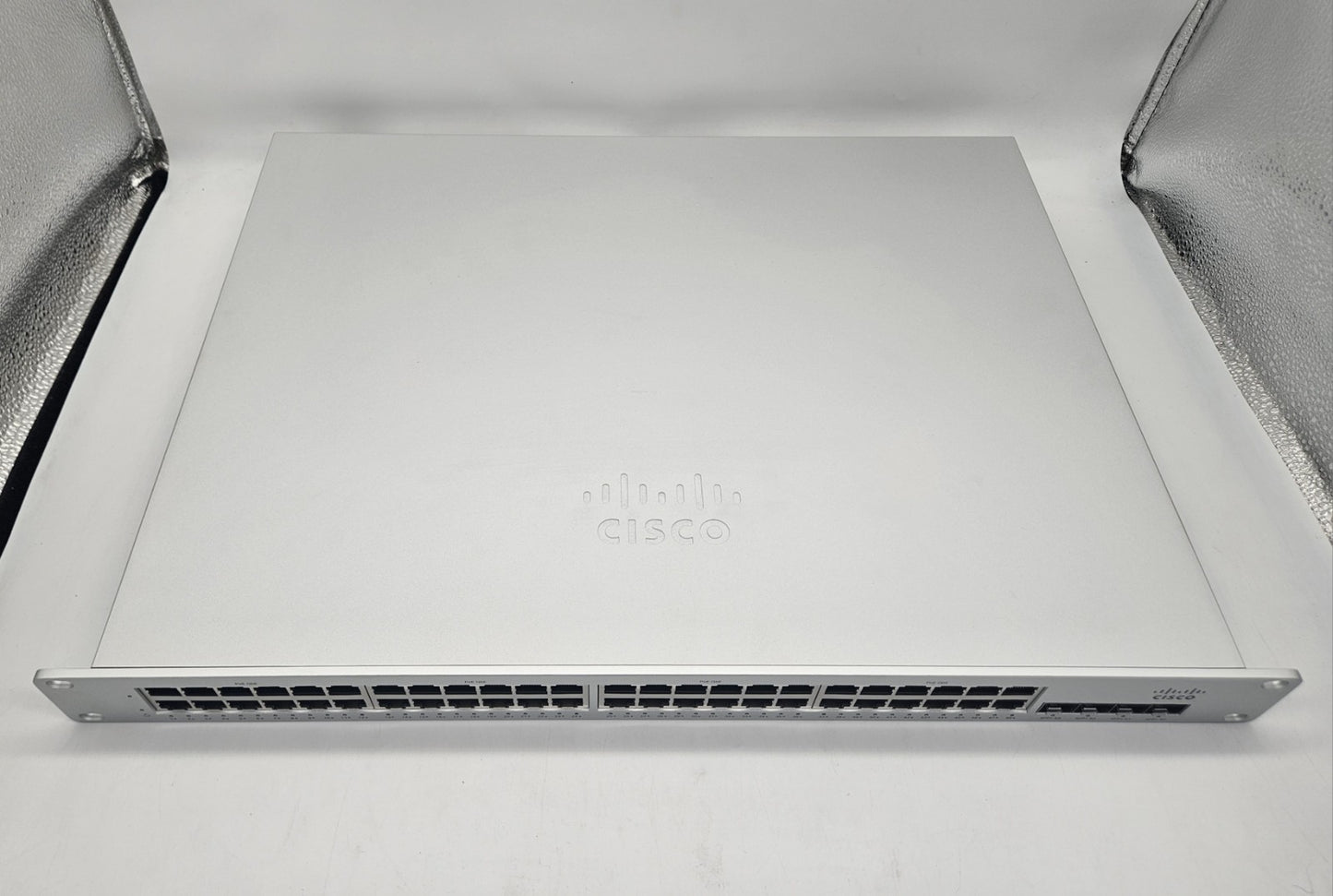 Meraki 48-Port PoE+ GbE & 4-Port SFP+ Network Switch MS225-48FP-HW UNCLAIMED2