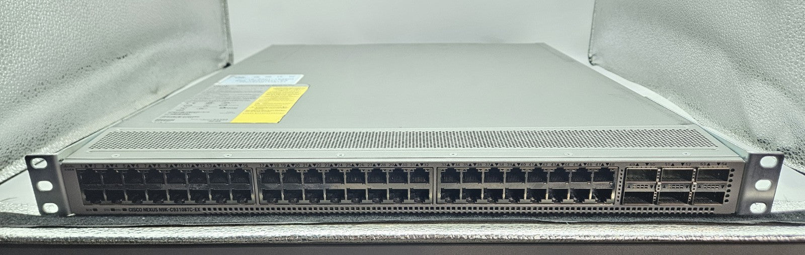 Cisco Nexus 48-Port 10GbE & 6-QSFP28 Network Switch N9K-C93108TC-EX (BLUE)1
