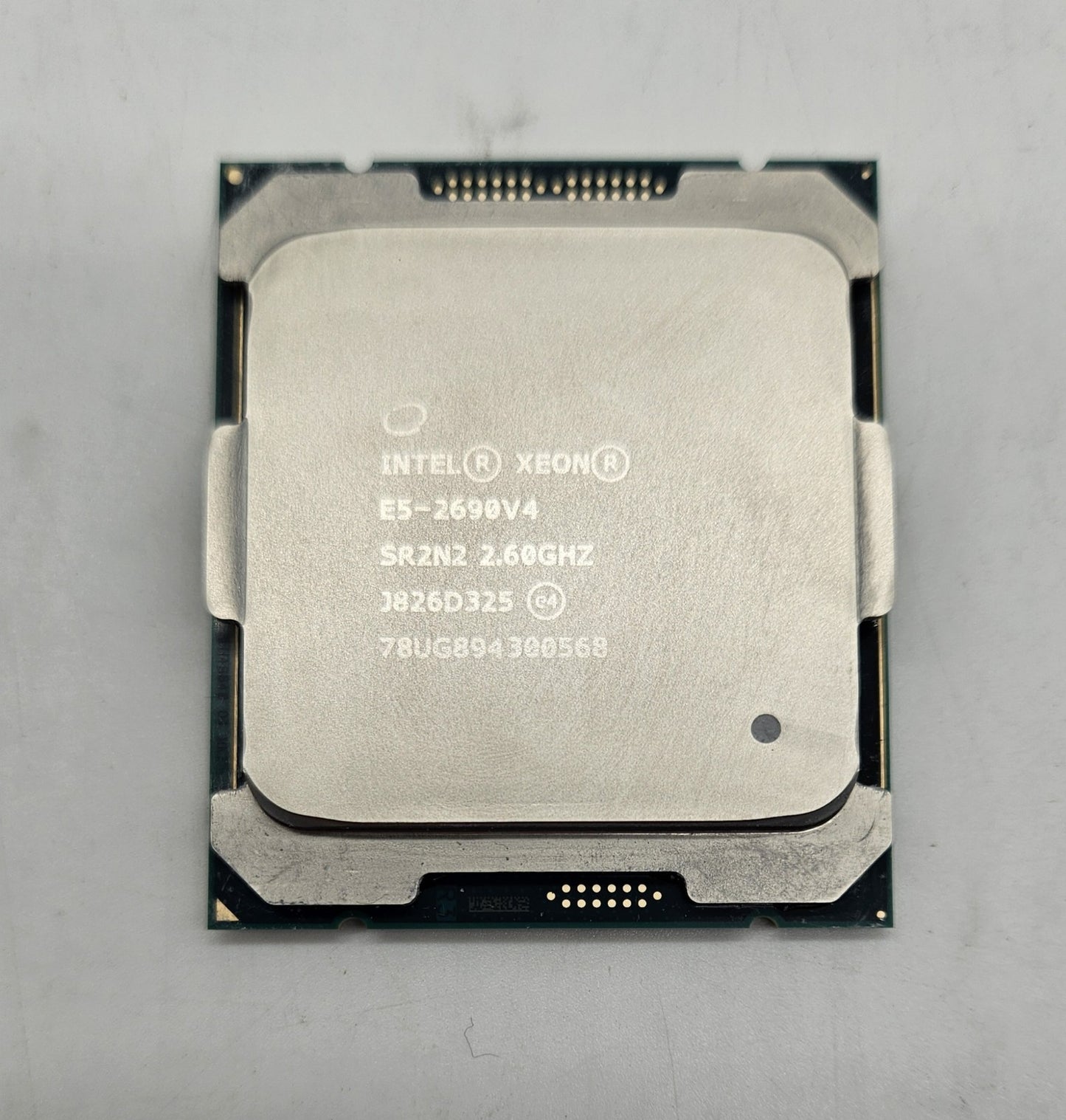 LOT OF 2 Intel Xeon E5-2690 v4 2.6GHz 35MB LGA2011-3 14-Core CPU Processor SR2N21