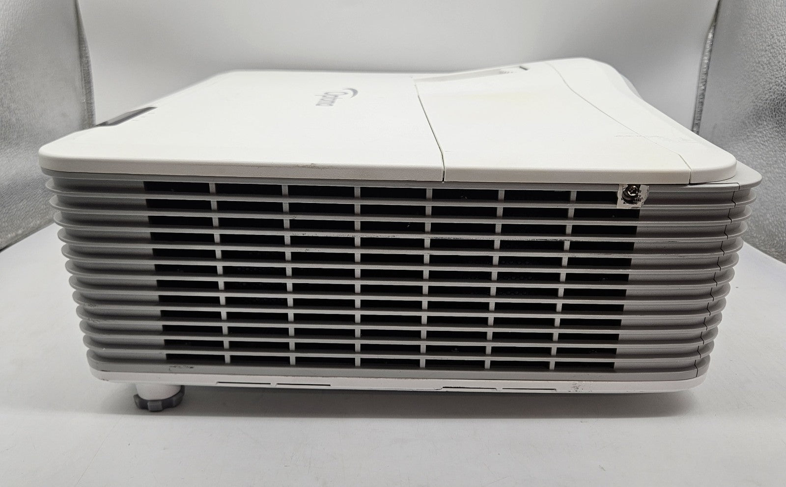 Optoma 5500 Lumems 1080p DLP Full 3D Projector 475 Hours (Clean Image) EH515T5