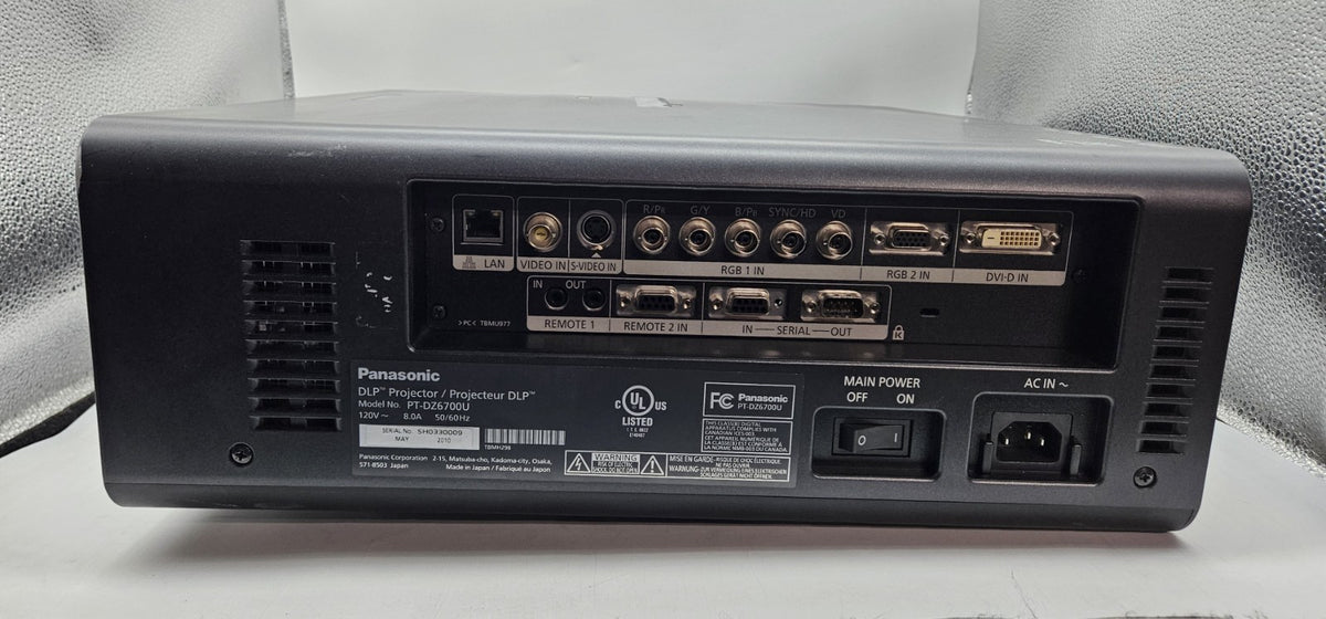 Panasonic WUXGA DLP 6000 Lumens Projector 144 Lamp Hours (Clean Image) READ4
