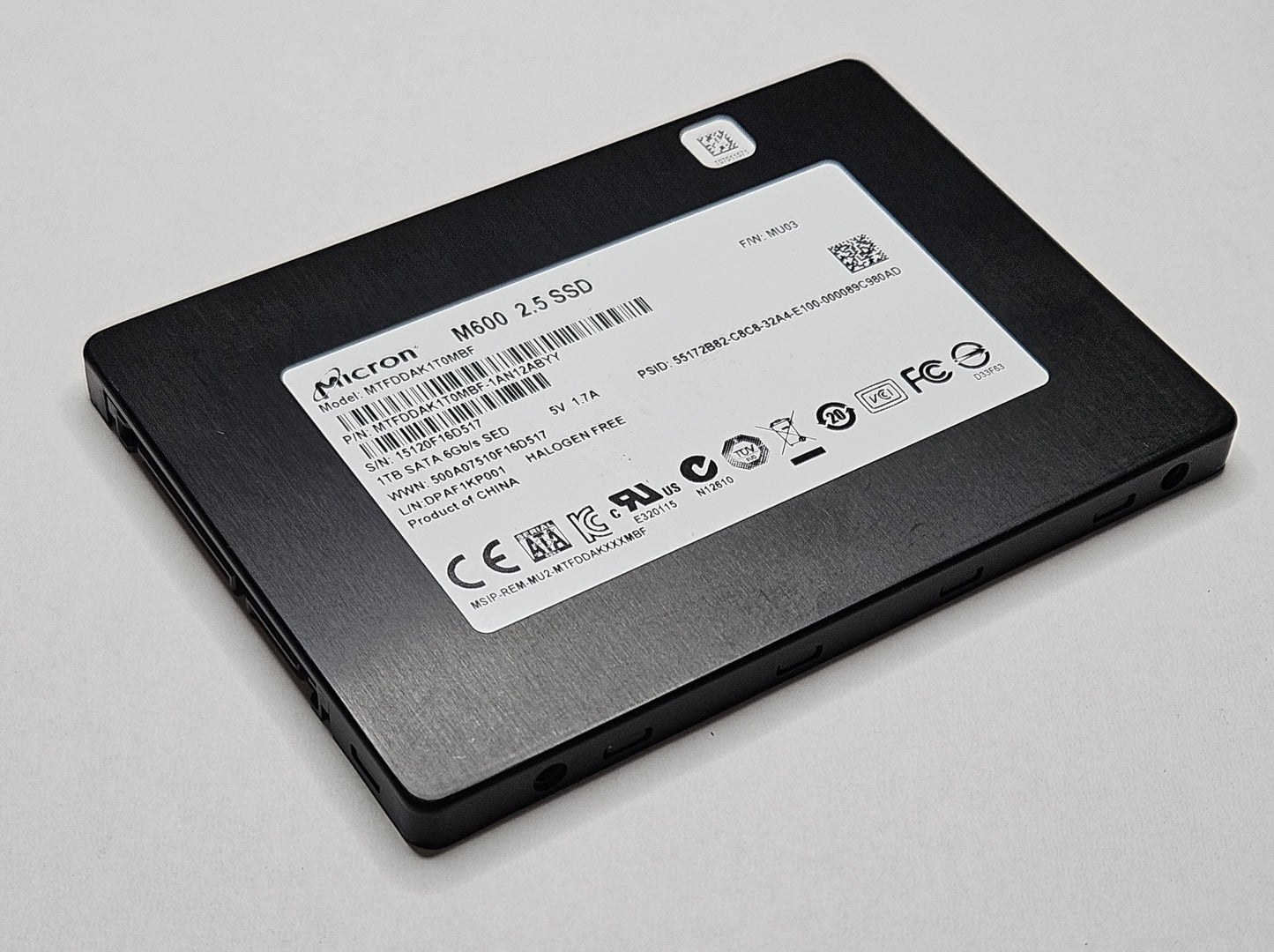Micron M600 1TB MLC SATA 6Gbps 2.5" SSD MTFDDAK1T0MBF0