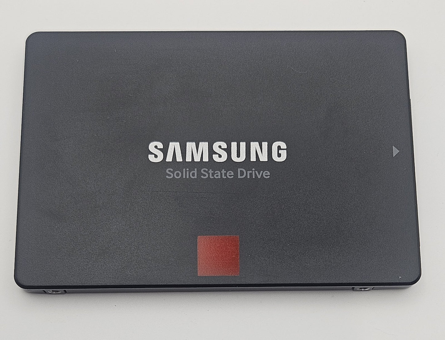 Samsung MZ-76P256 860 PRO 256GB MLC SATA 6Gbps (AES-256 / TCG Opal 2.0) 2.5" SSD2