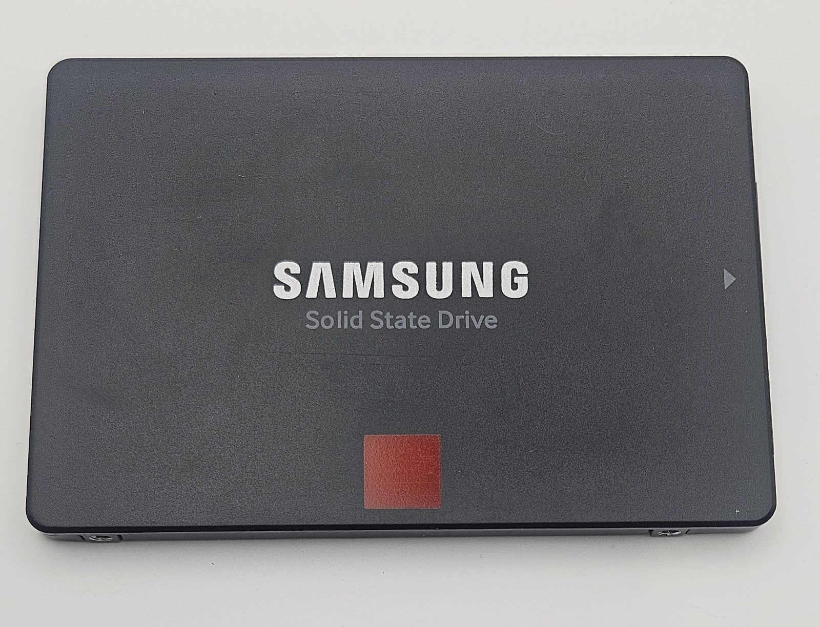 Samsung MZ-76P256 860 PRO 256GB MLC SATA 6Gbps (AES-256 / TCG Opal 2.0) 2.5" SSD2