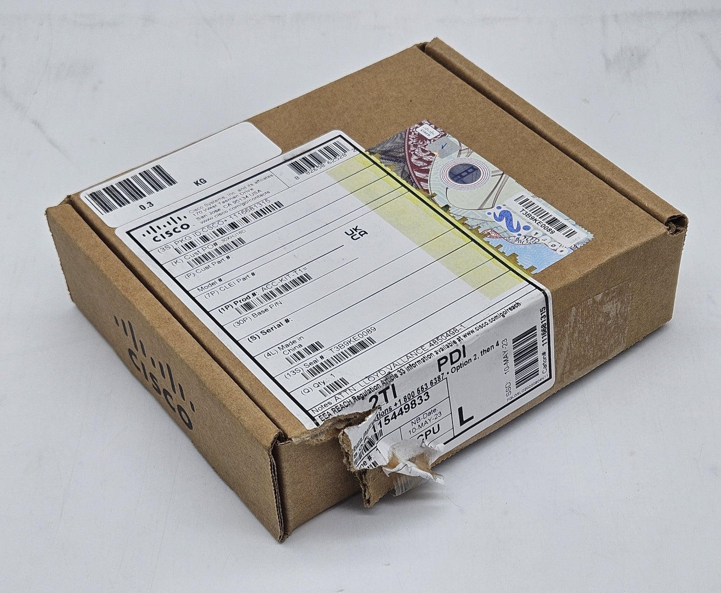 New Cisco ACC-KIT-T1 Accessory Kit with 19-Inch Type 1 Rack Mount0