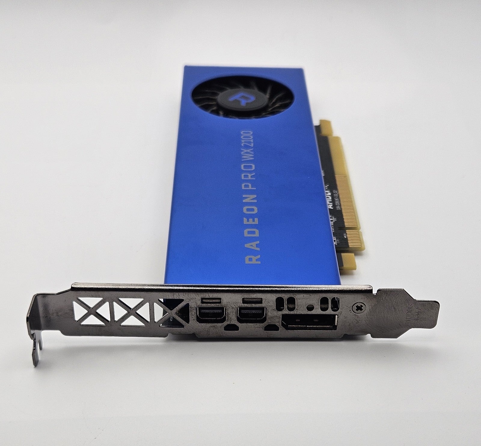 AMD Radeon Pro WX2100 2GB GDDR5 PCI-E 3.0 x8 Video Graphics Card1